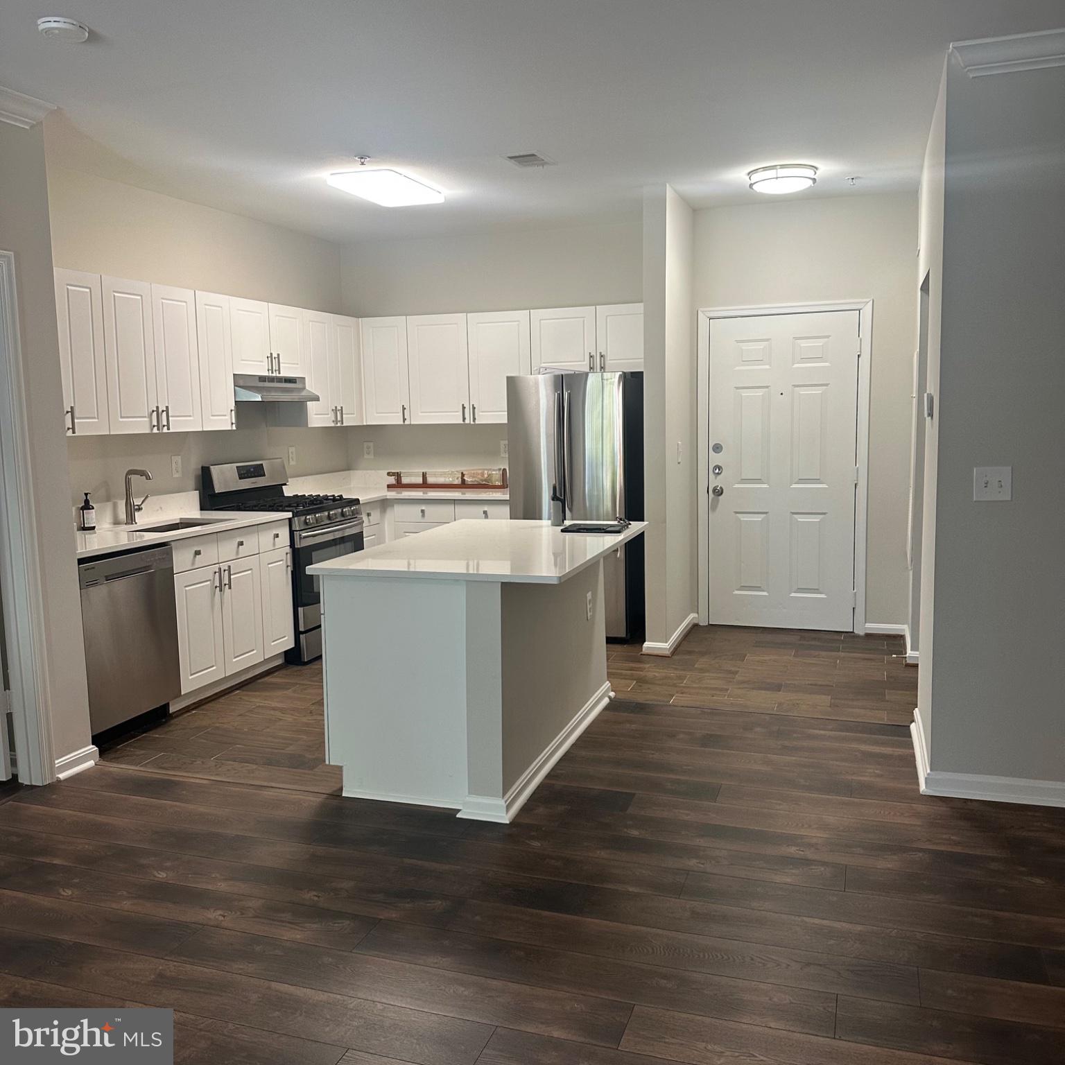 FAIRFAX RIDGE - Residential