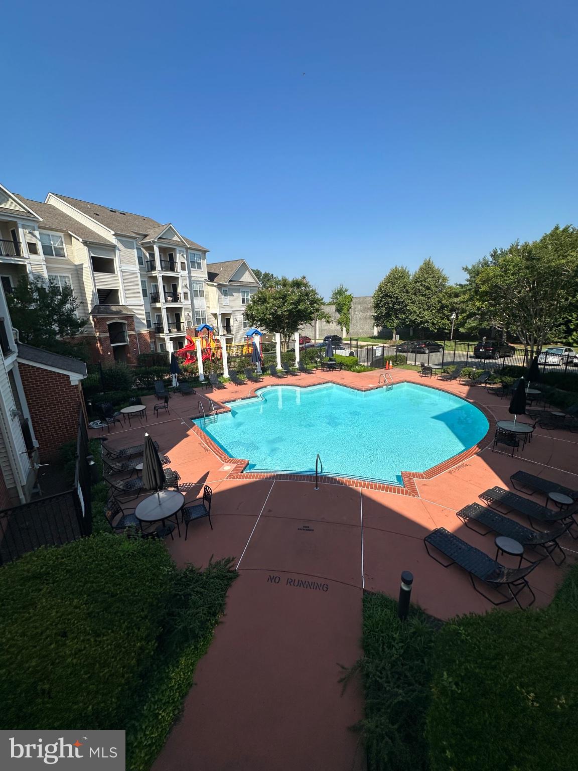 FAIRFAX RIDGE - Residential