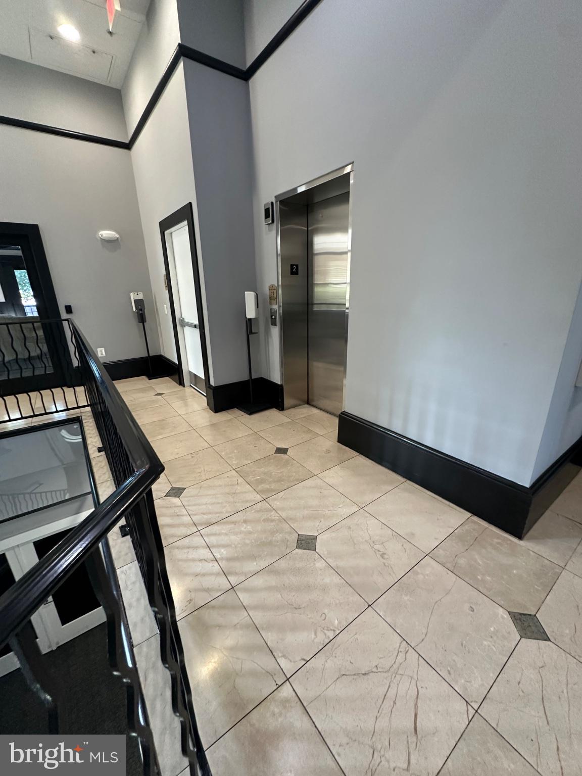 FAIRFAX RIDGE - Residential