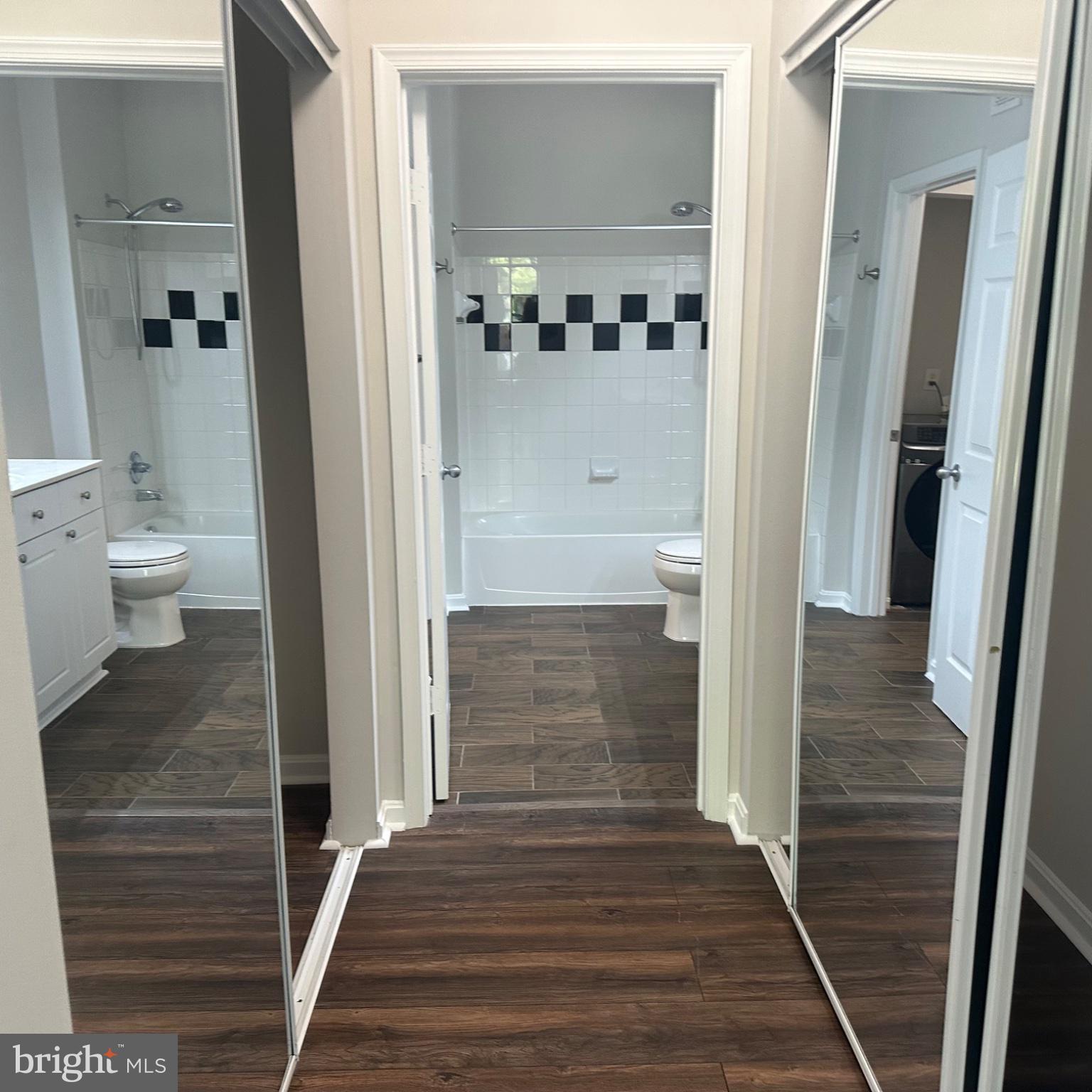 FAIRFAX RIDGE - Residential