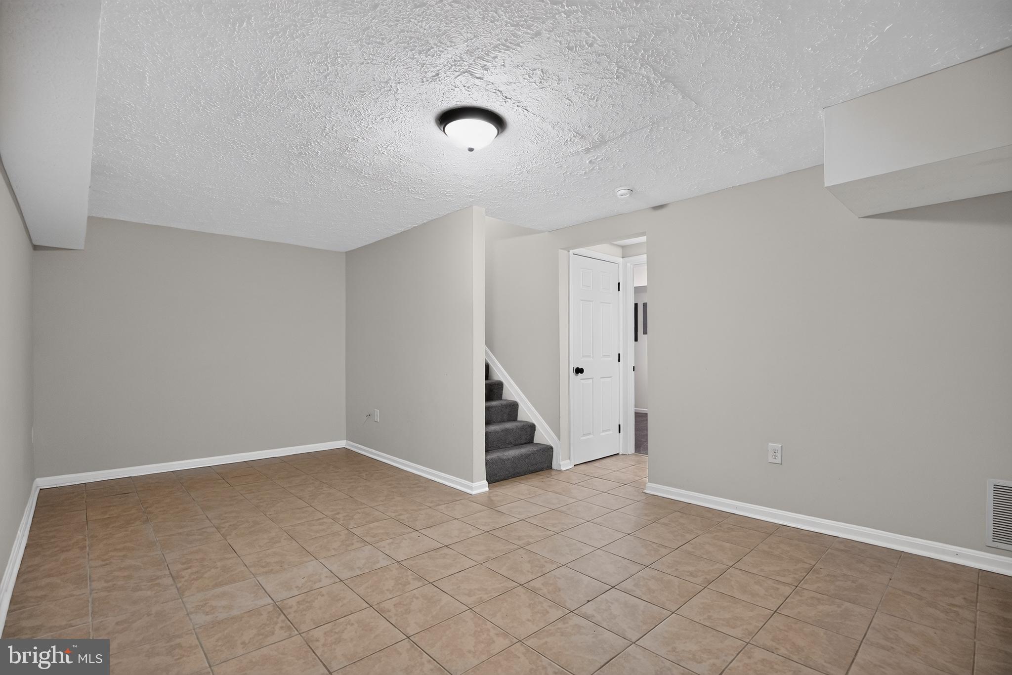 QUAILS RUN - Residential