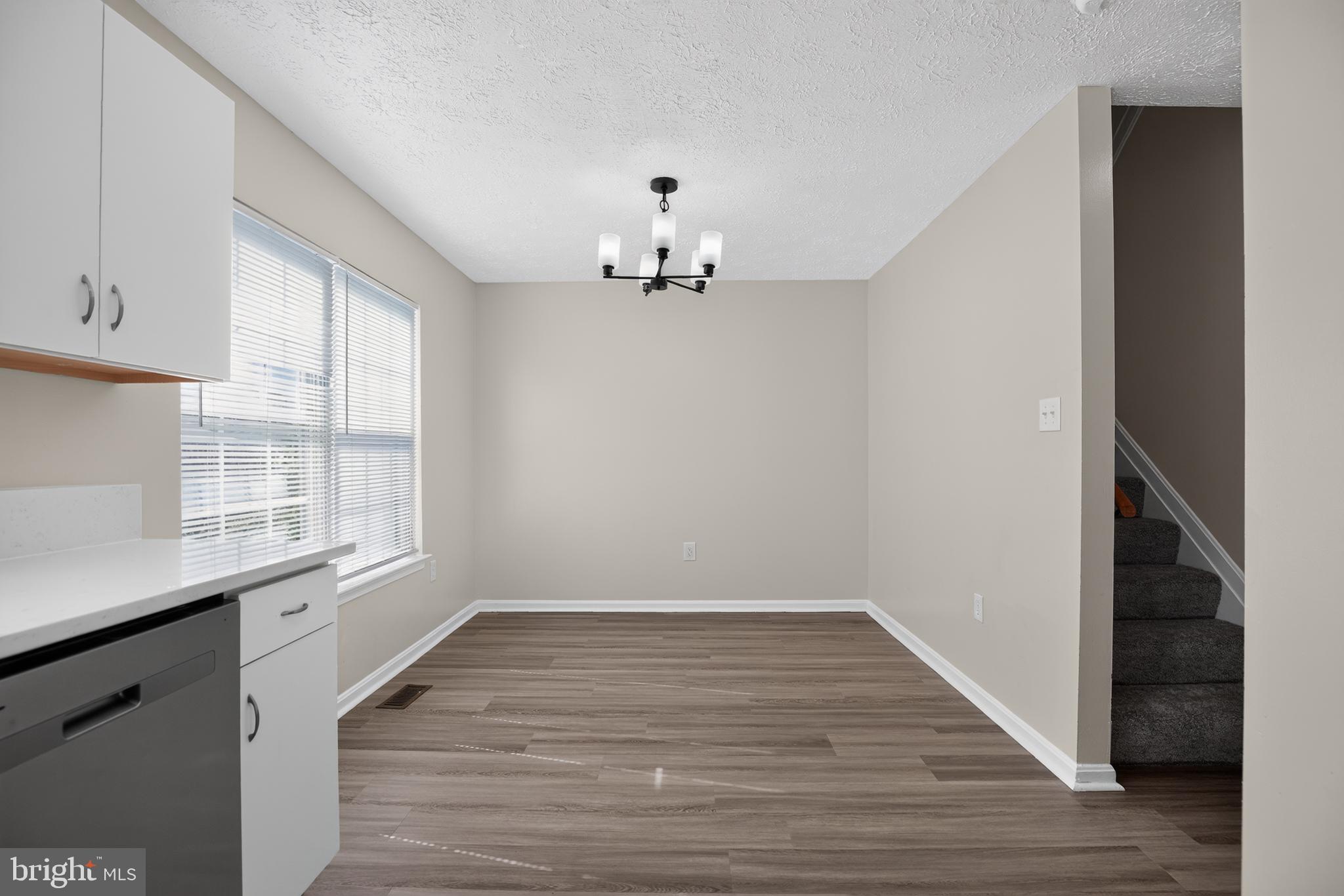 QUAILS RUN - Residential