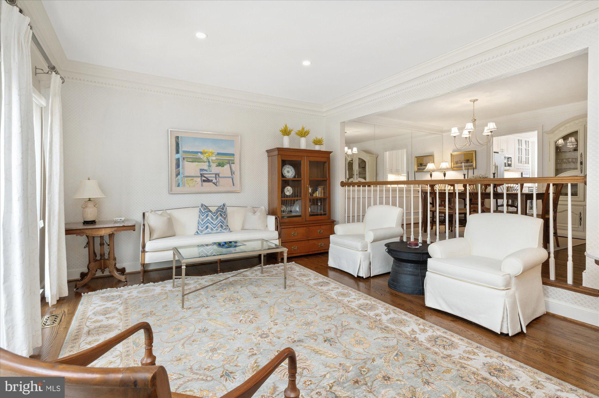 RIVER HILL - Residential