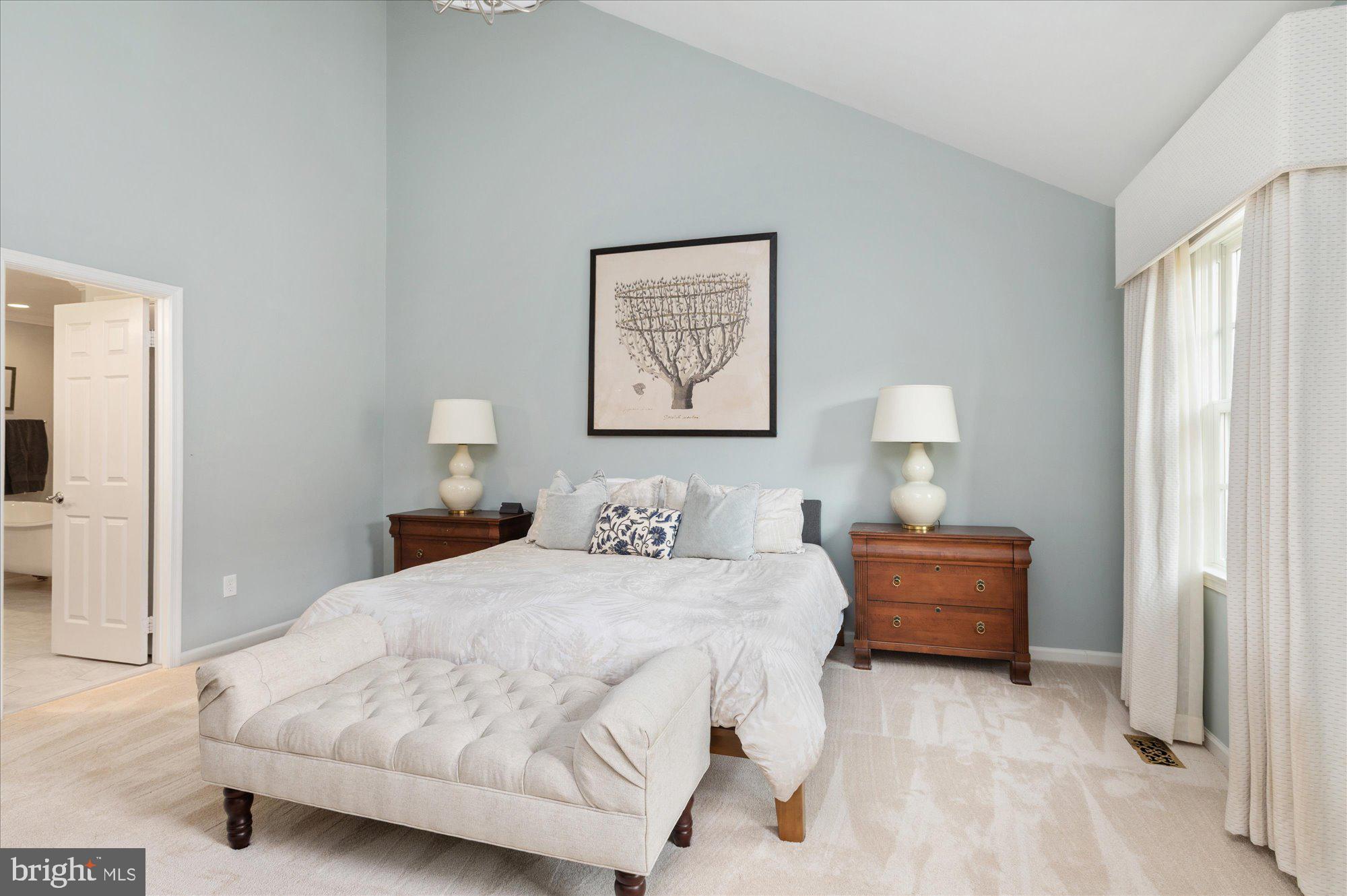 RIVER HILL - Residential