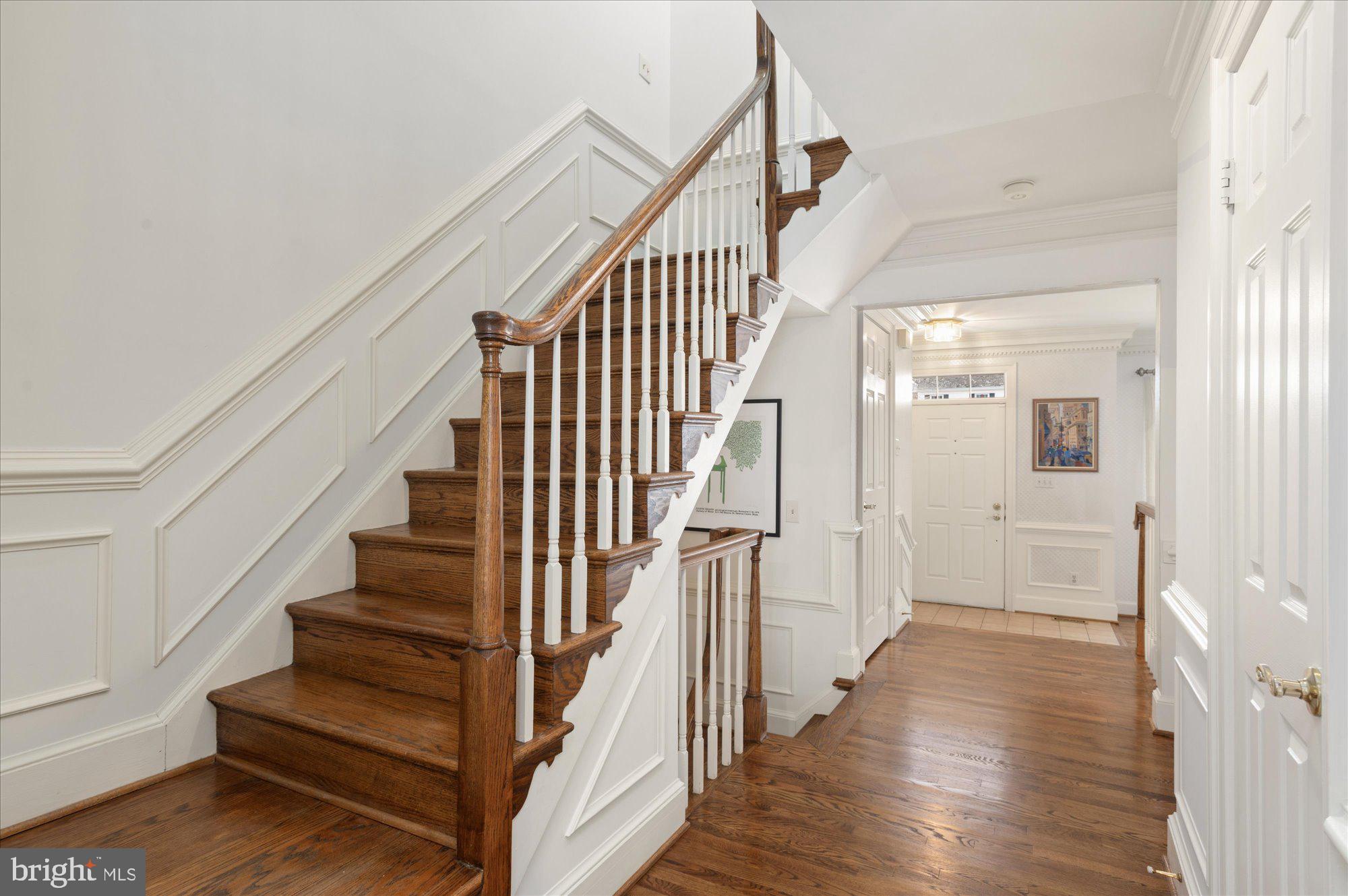 RIVER HILL - Residential