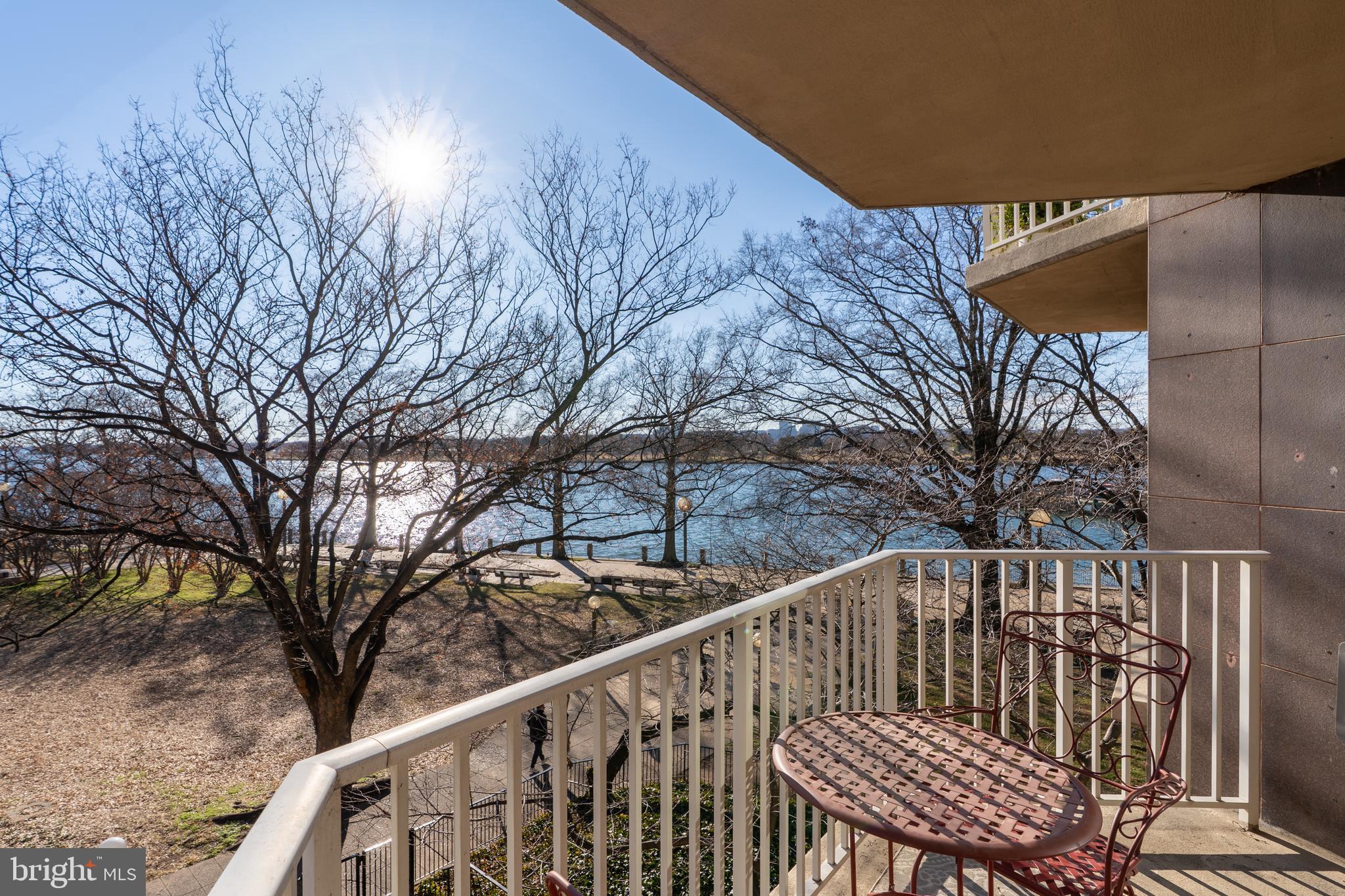 SW WATERFRONT - Residential