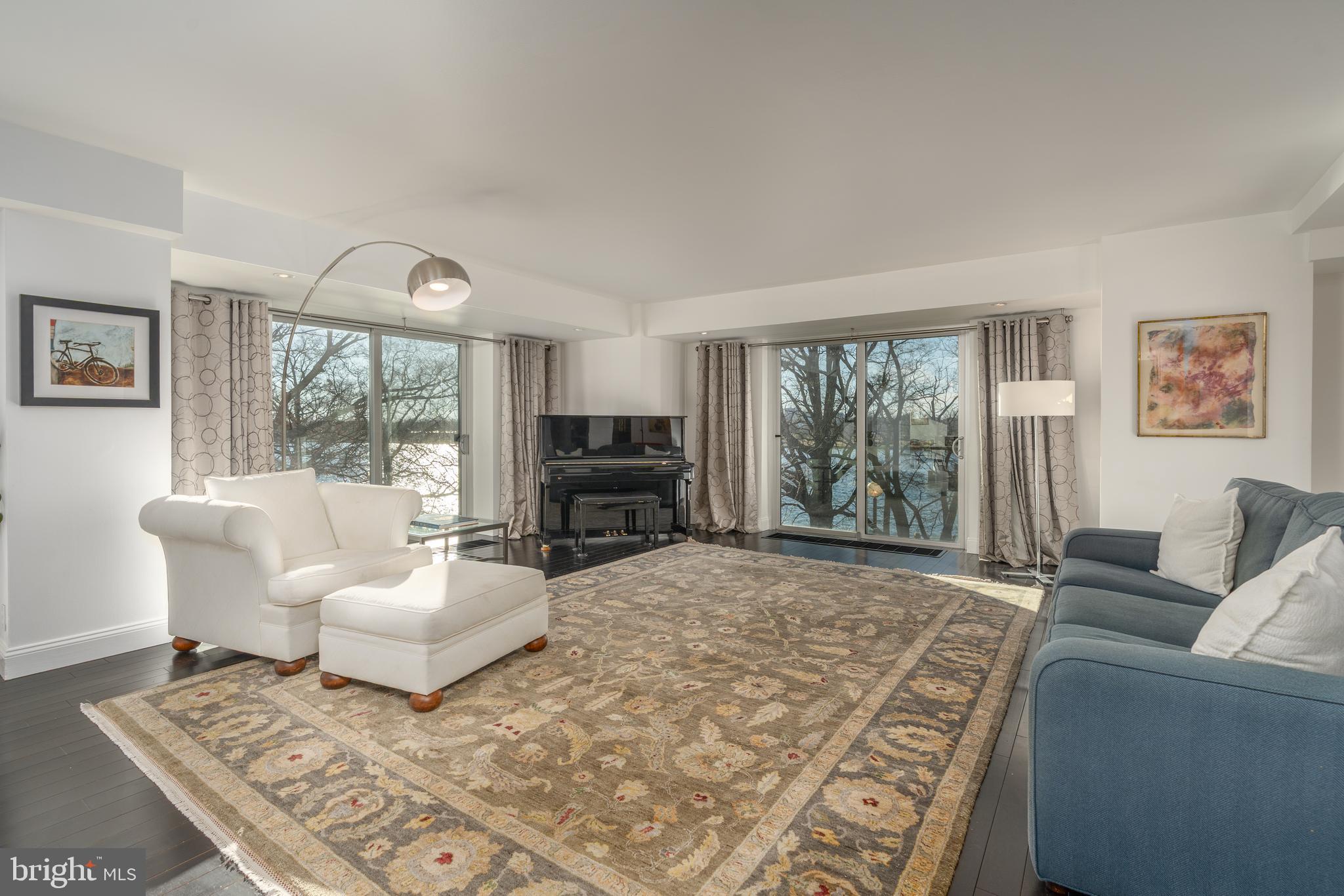 SW WATERFRONT - Residential