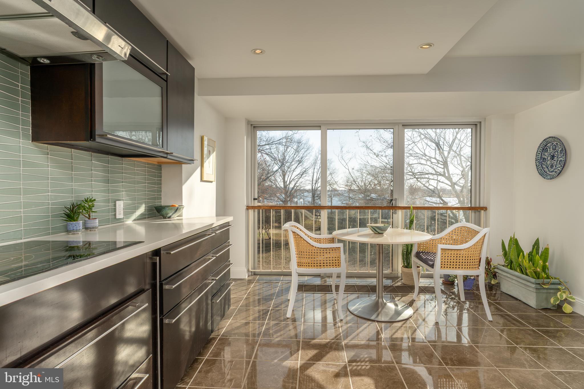 SW WATERFRONT - Residential