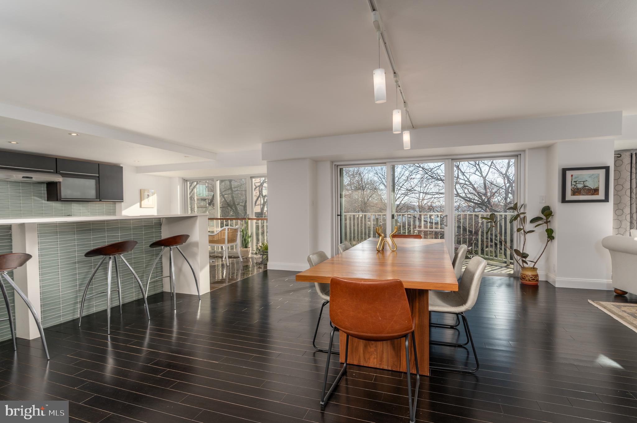 SW WATERFRONT - Residential