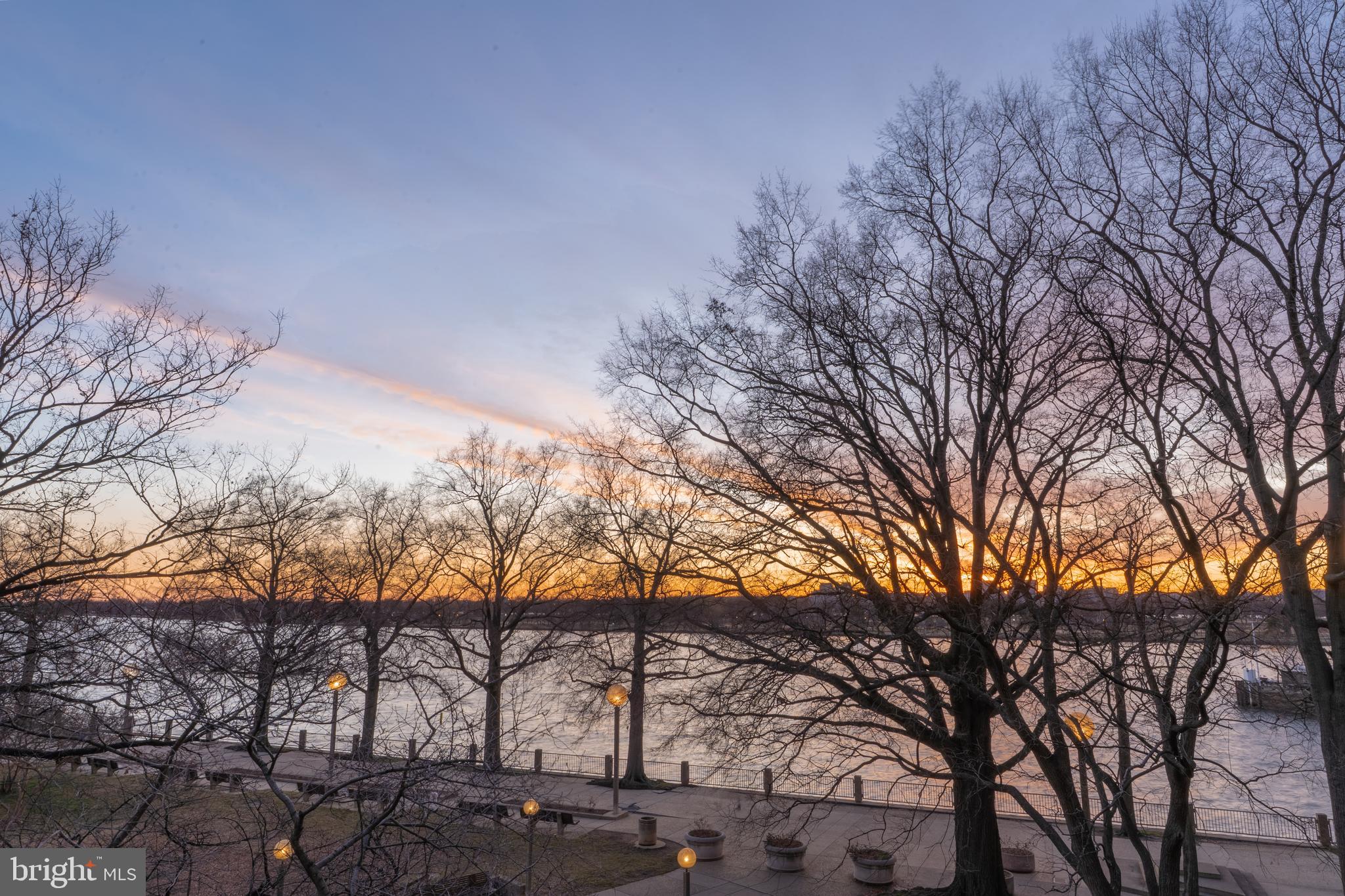 SW WATERFRONT - Residential
