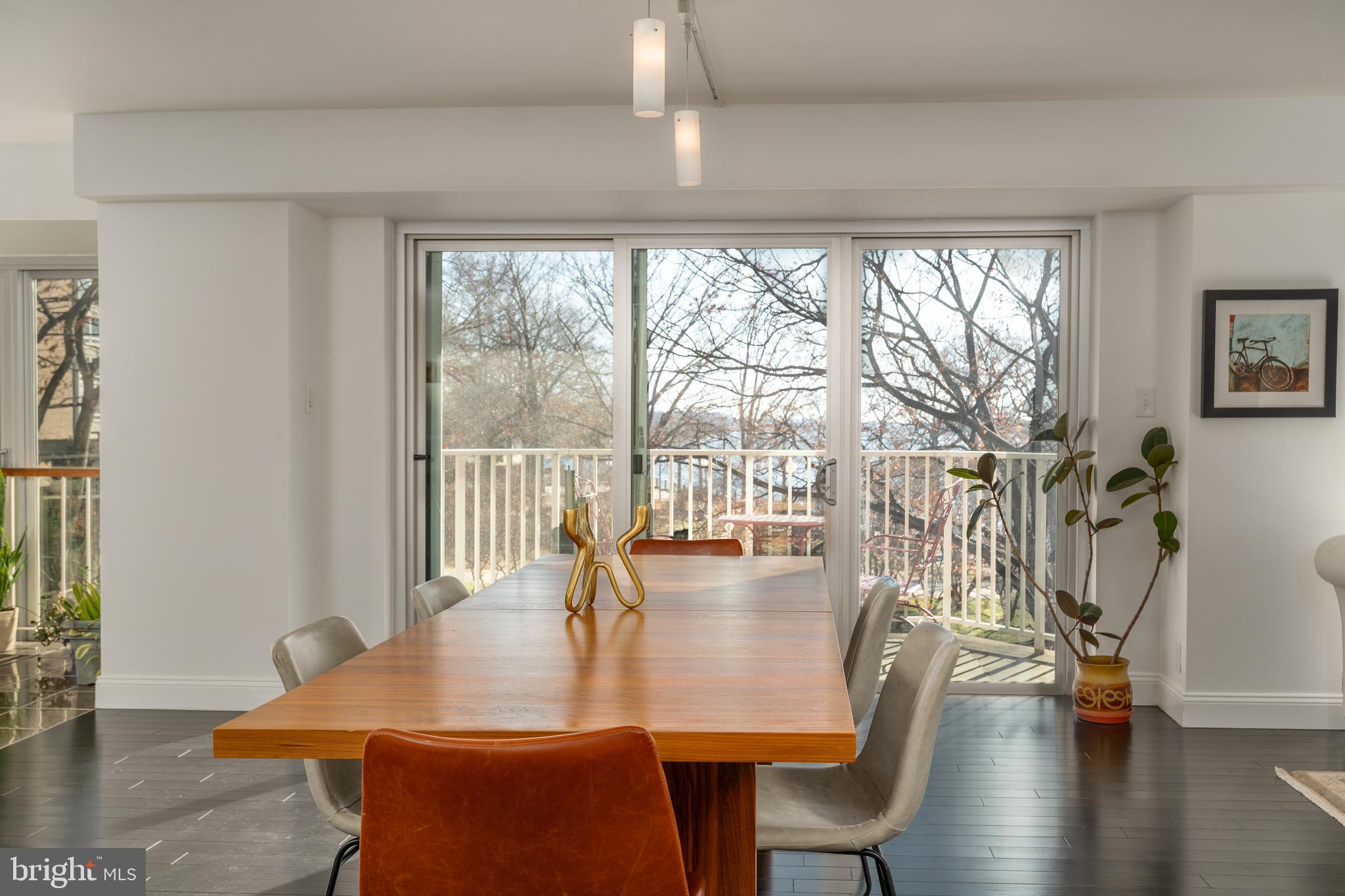 SW WATERFRONT - Residential