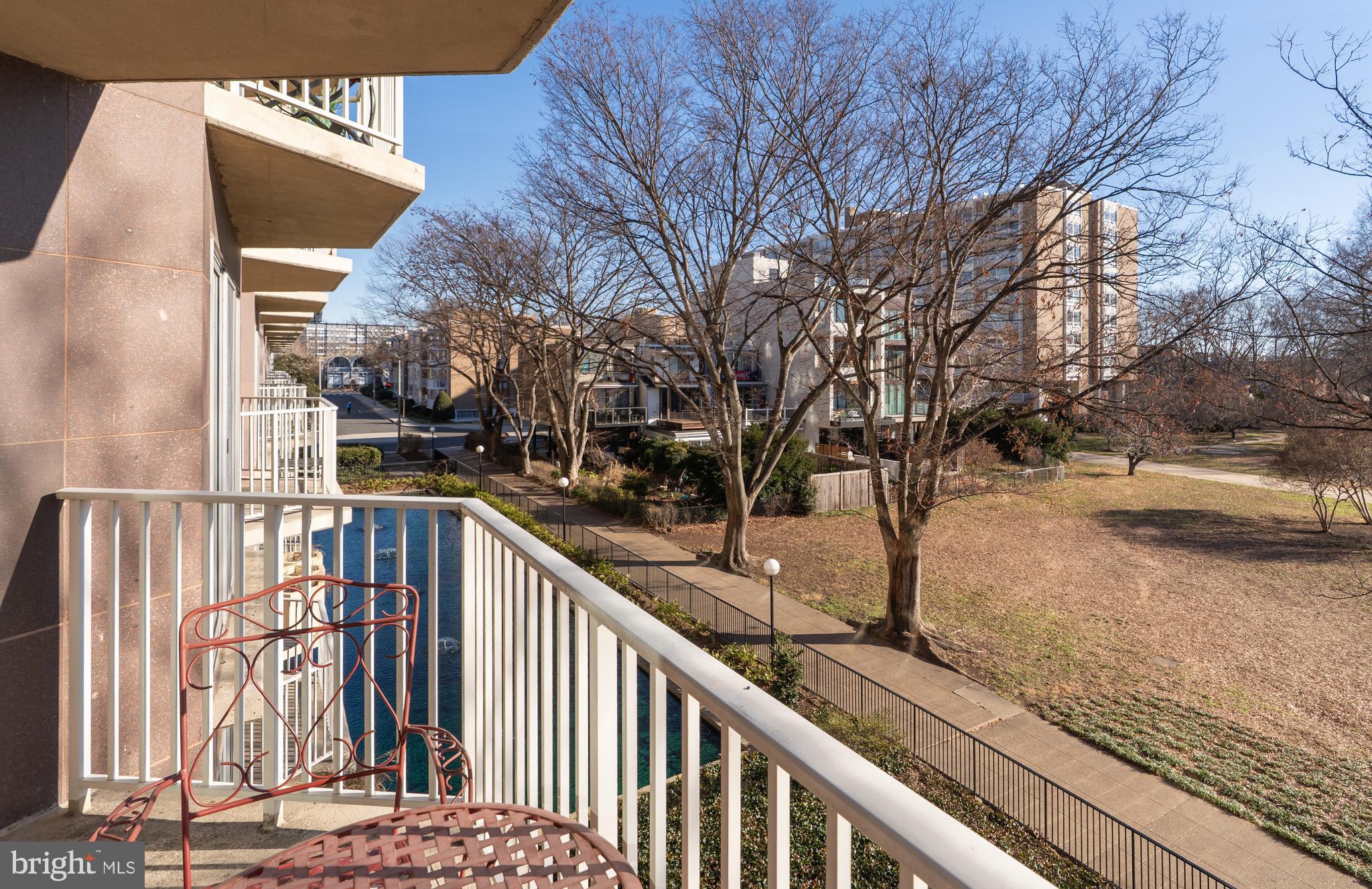 SW WATERFRONT - Residential