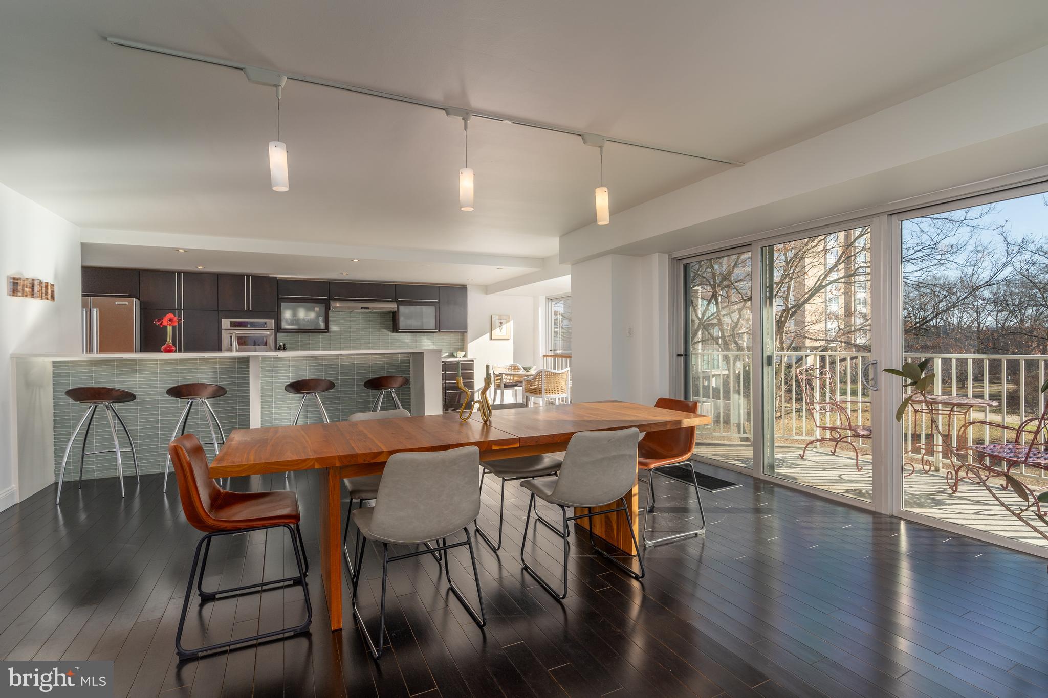 SW WATERFRONT - Residential