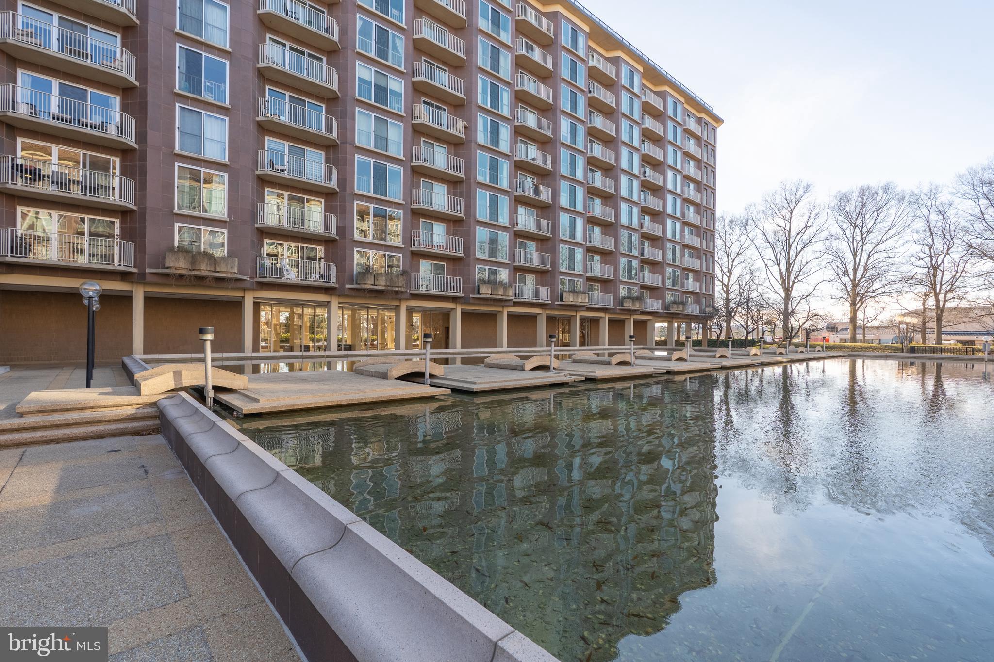 SW WATERFRONT - Residential