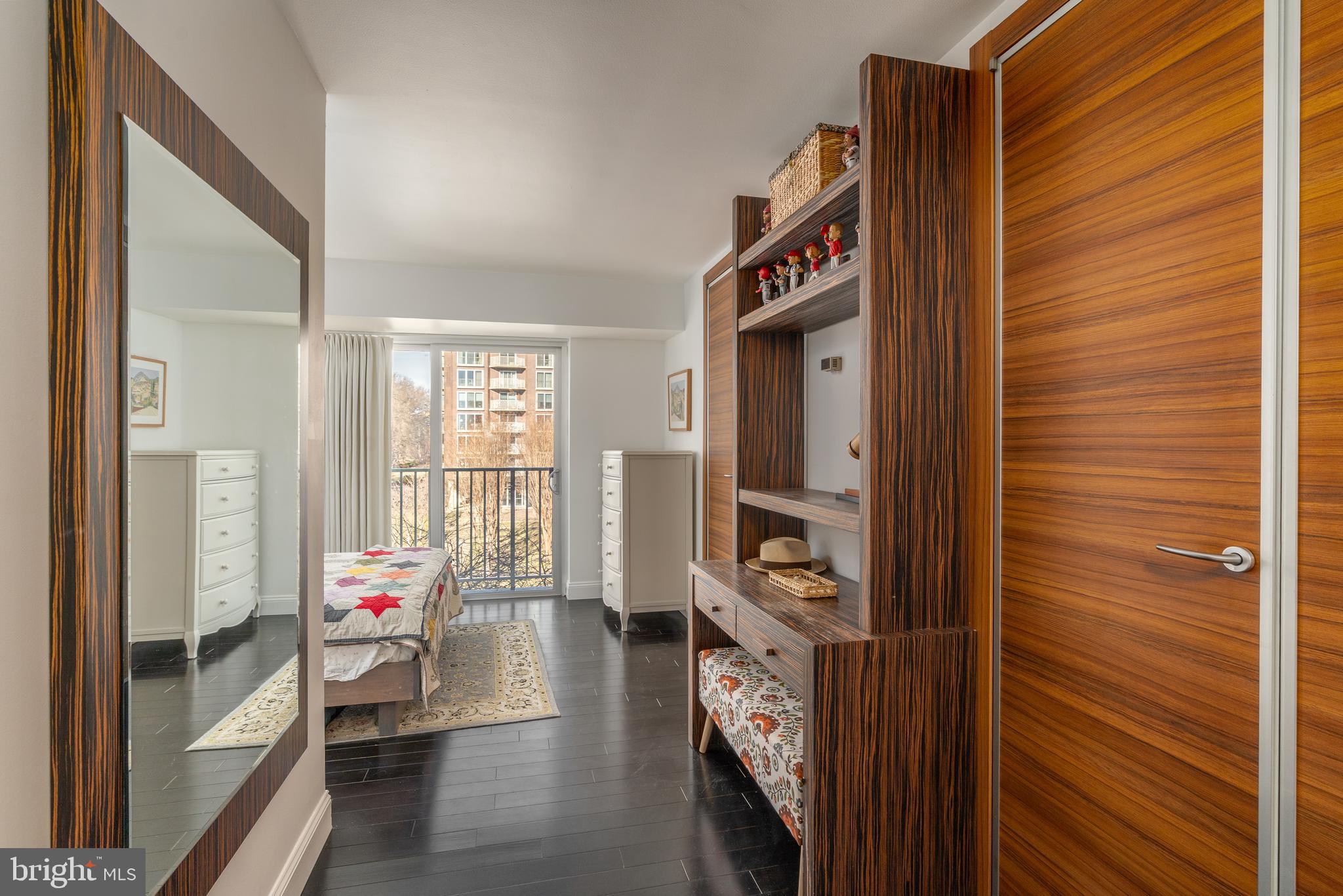 SW WATERFRONT - Residential