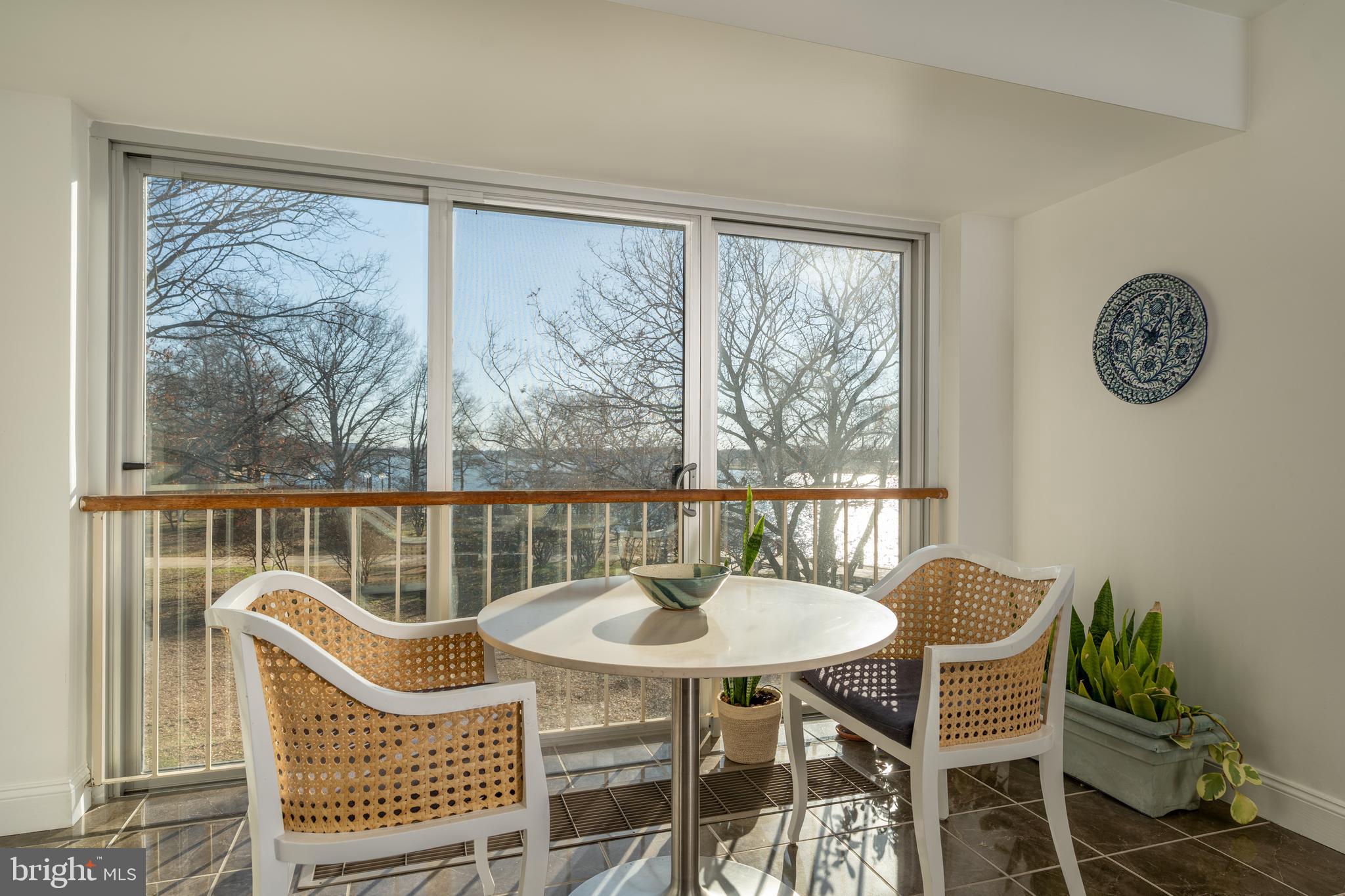 SW WATERFRONT - Residential