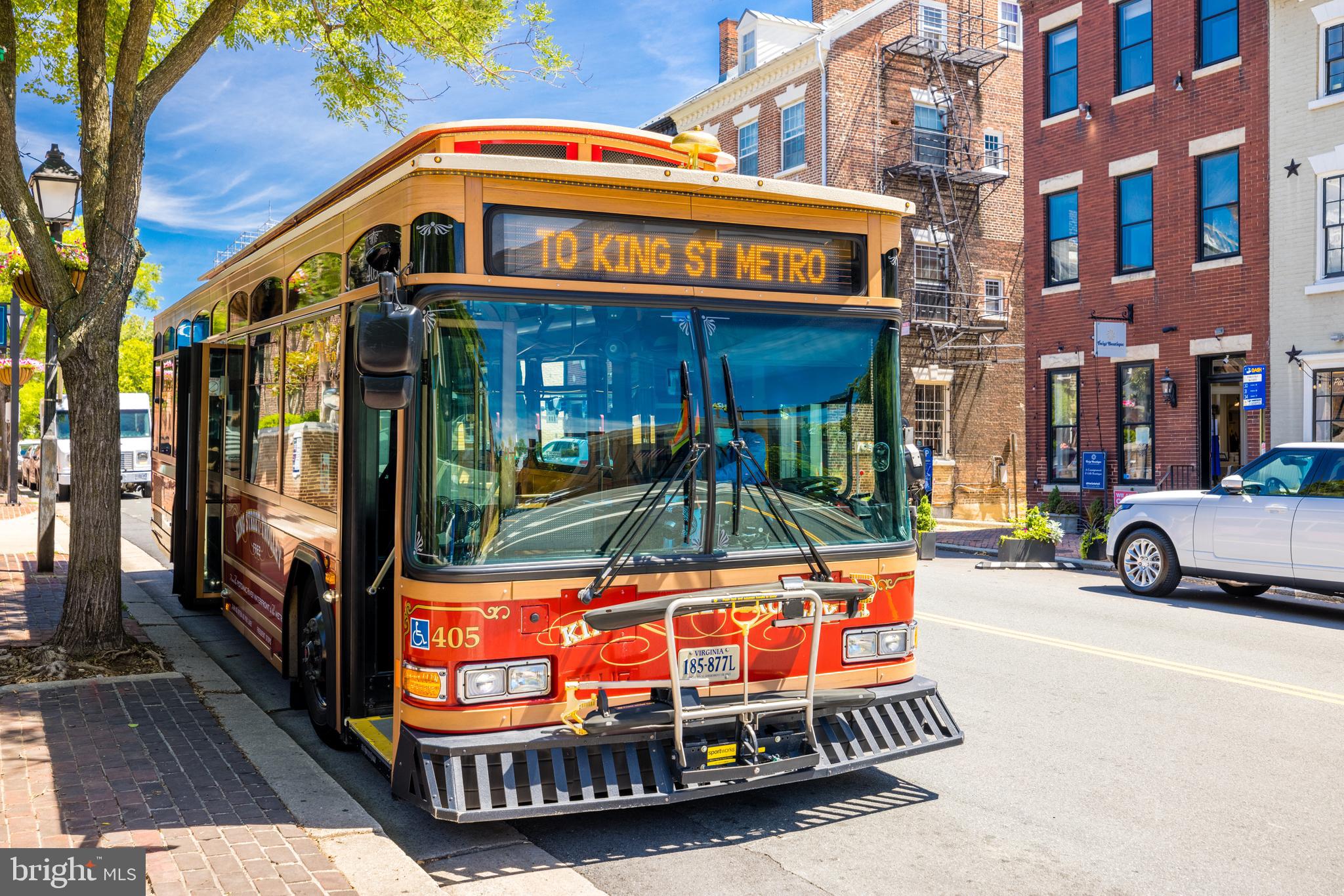OLD TOWN ALEXANDRIA - Residential
