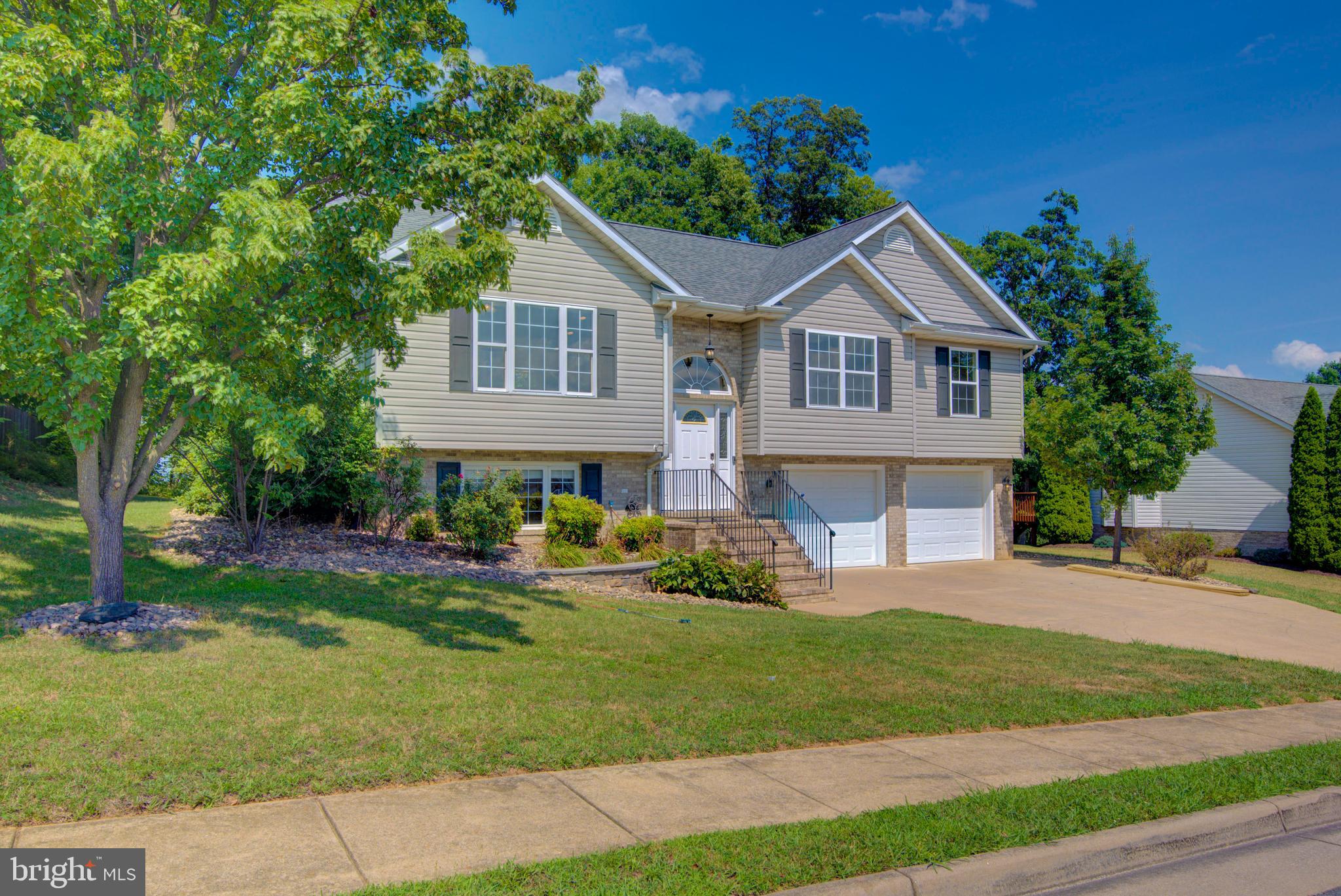 MADISON HEIGHTS - Residential