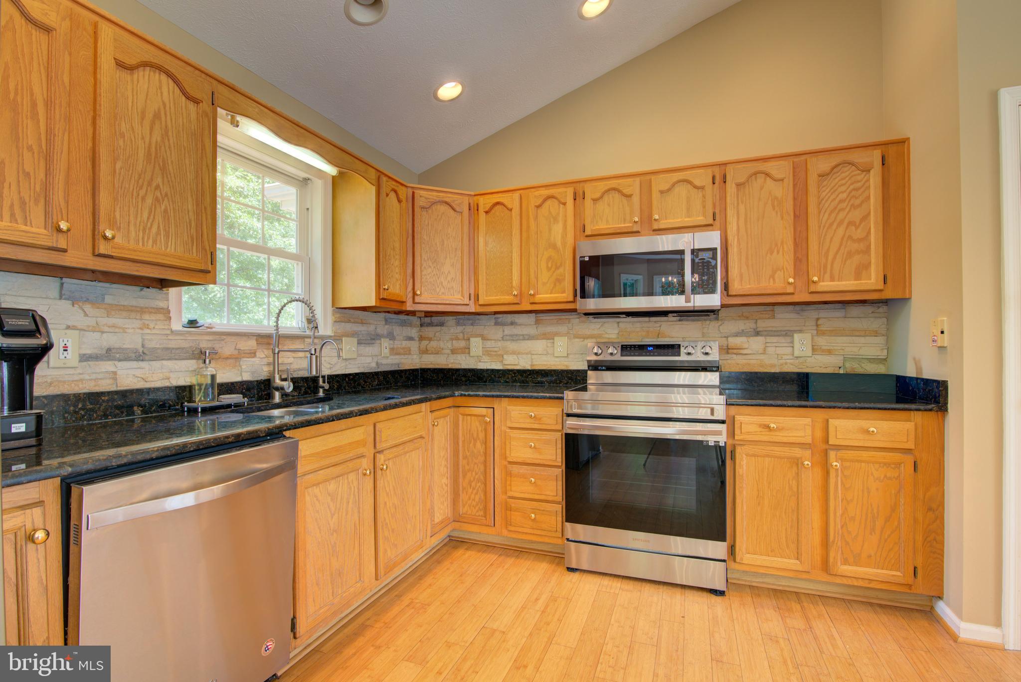 MADISON HEIGHTS - Residential
