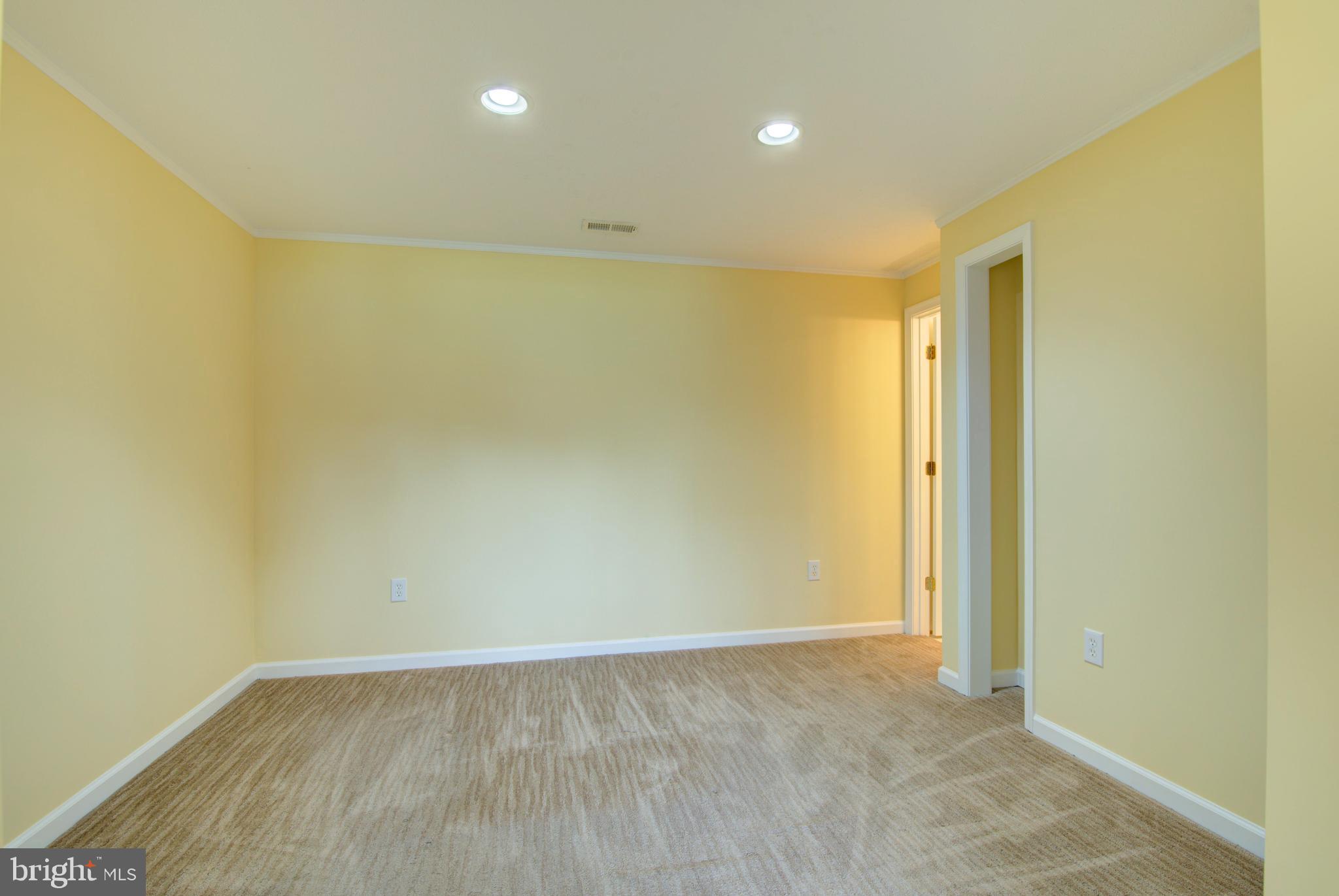 MADISON HEIGHTS - Residential