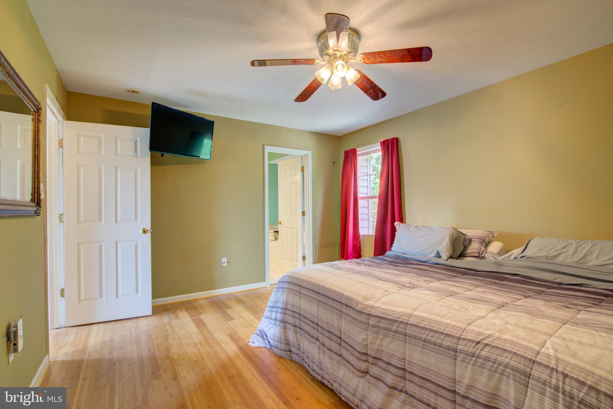 MADISON HEIGHTS - Residential