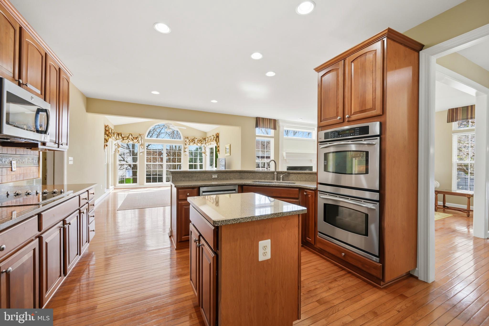 COVENTRY FARMS - Residential