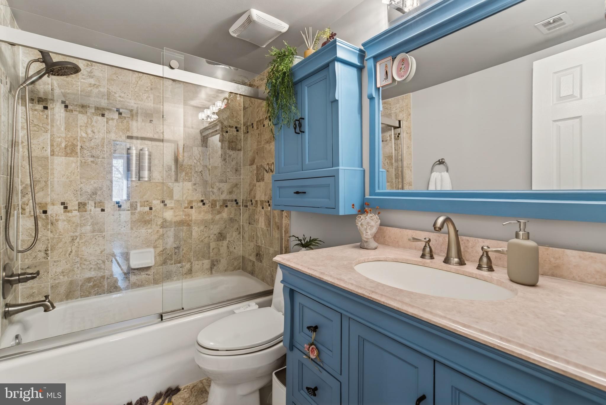 TREEBROOKE CONDOMINIUM - Residential