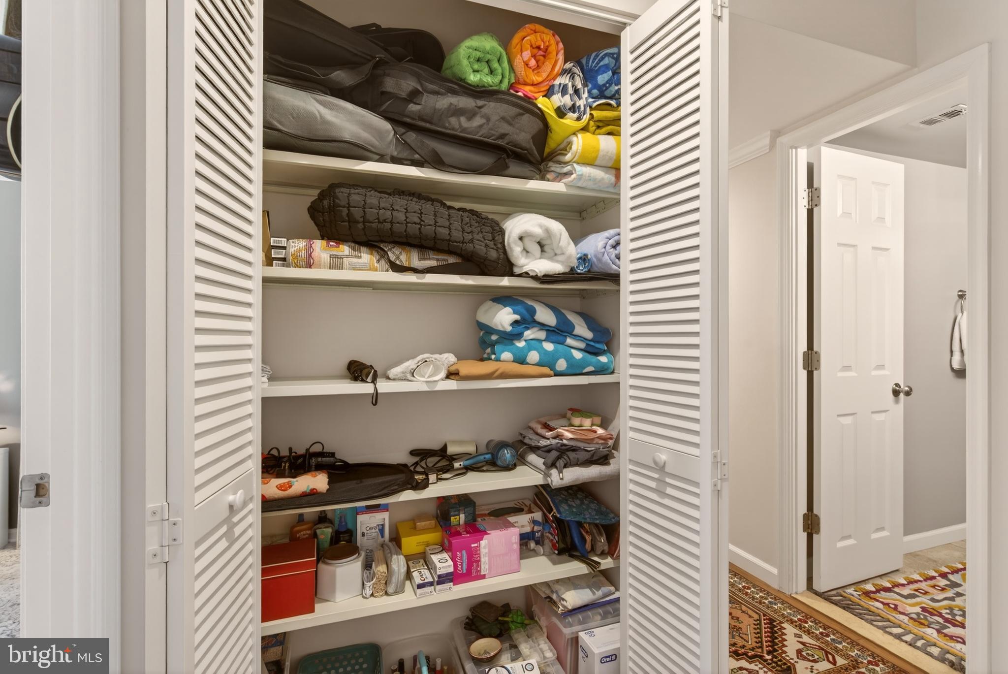 TREEBROOKE CONDOMINIUM - Residential