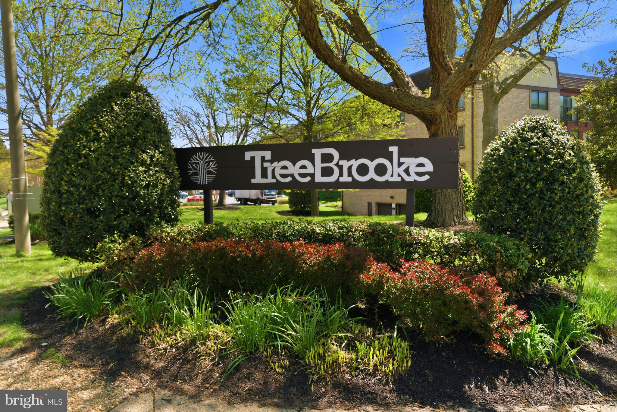 TREEBROOKE CONDOMINIUM - Residential