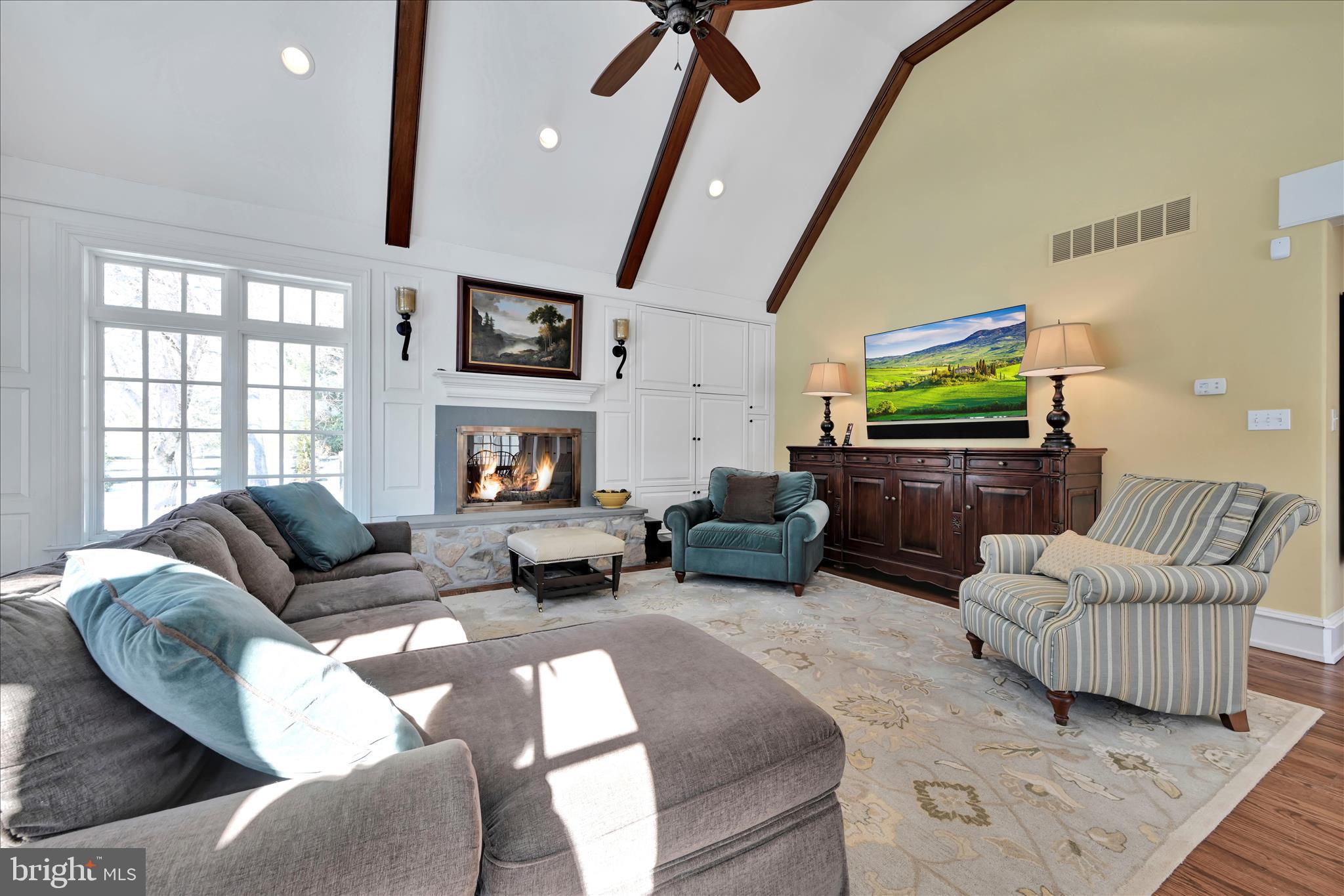LEOPARD LAKES - Residential