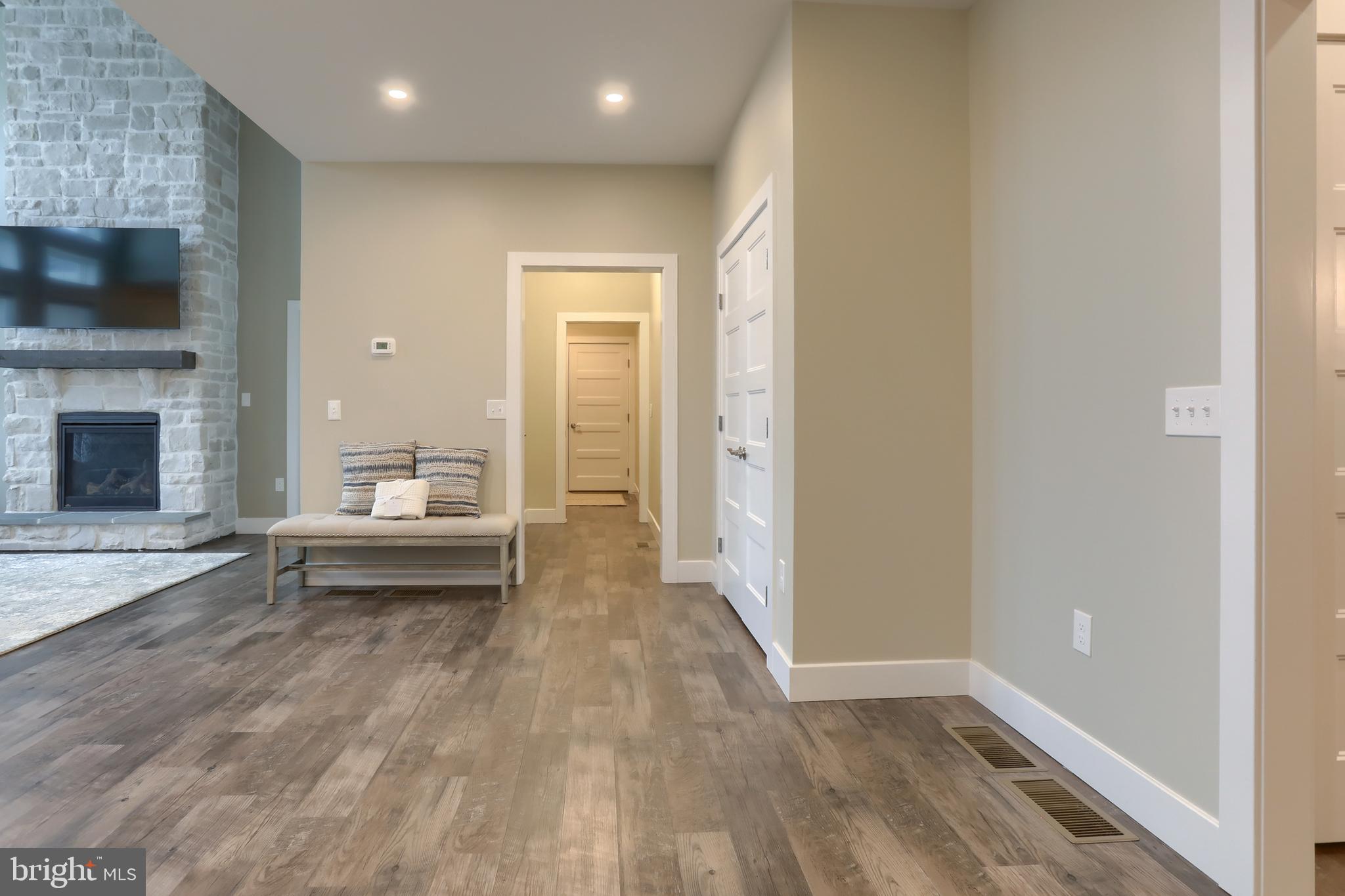 GARNER ESTATES - Residential