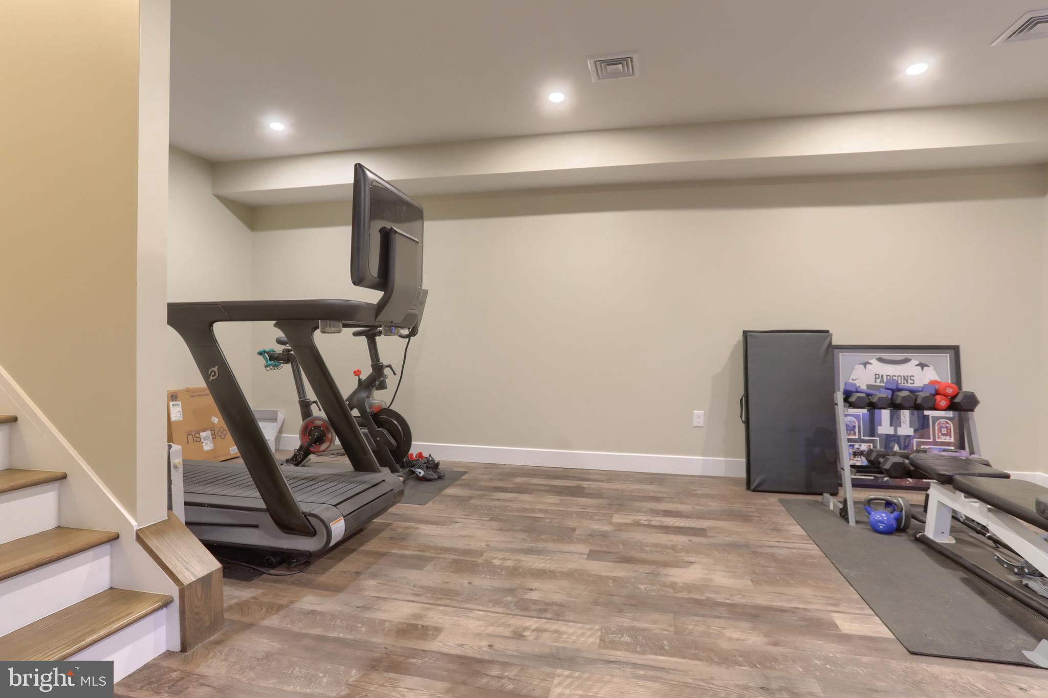 GARNER ESTATES - Residential