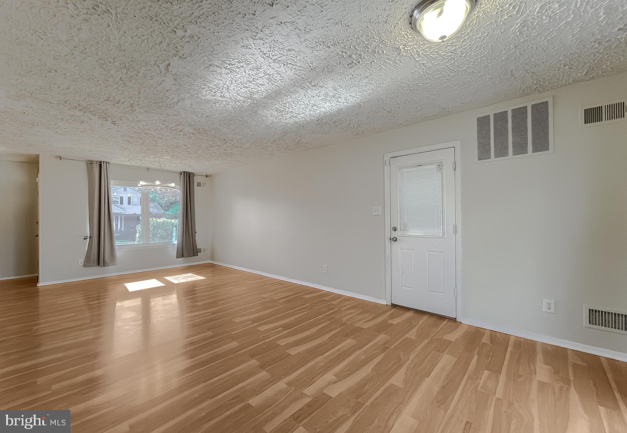 CARRINGTON - Residential