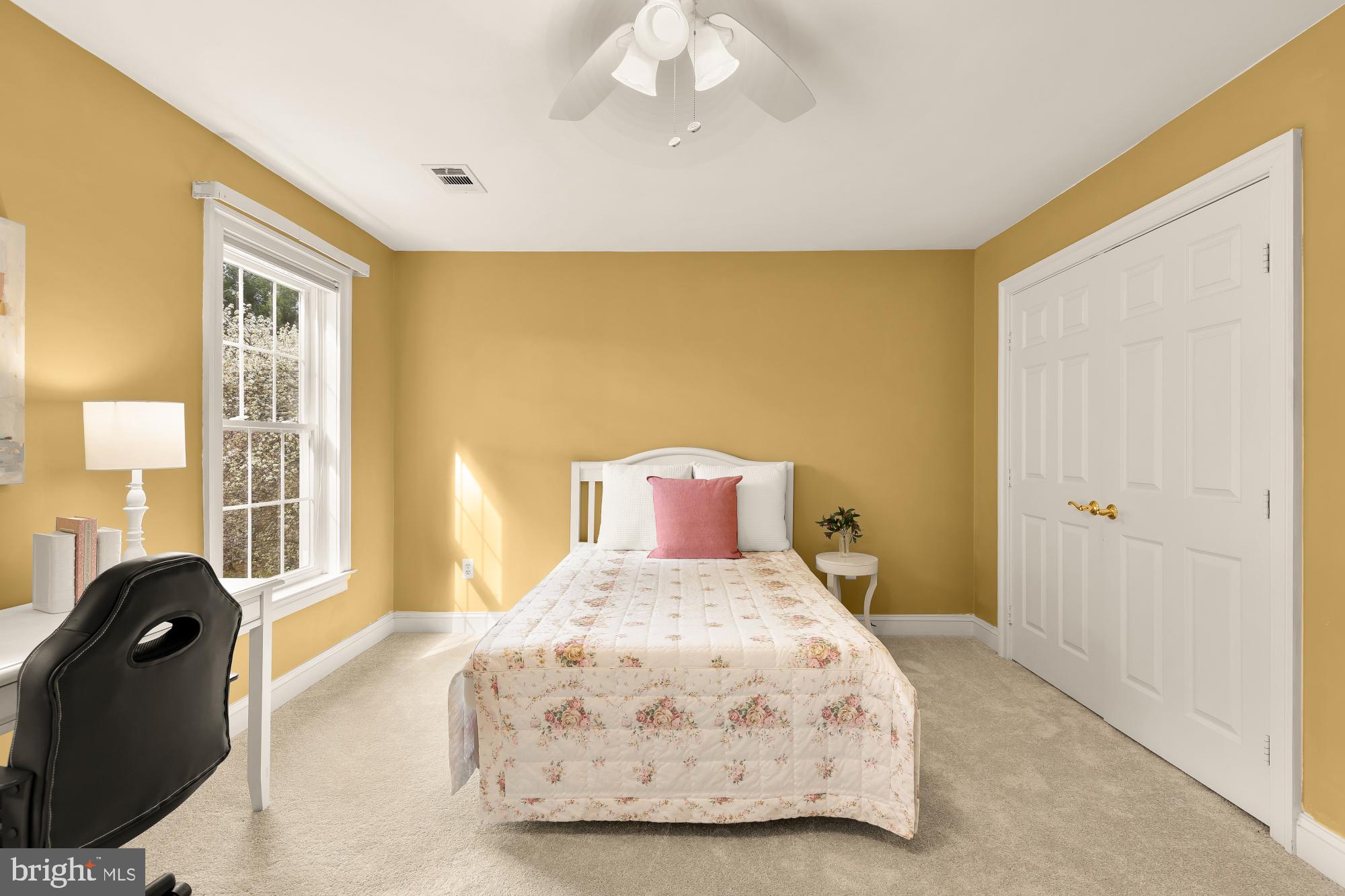 HICKORY CREEK ESTATES - Residential