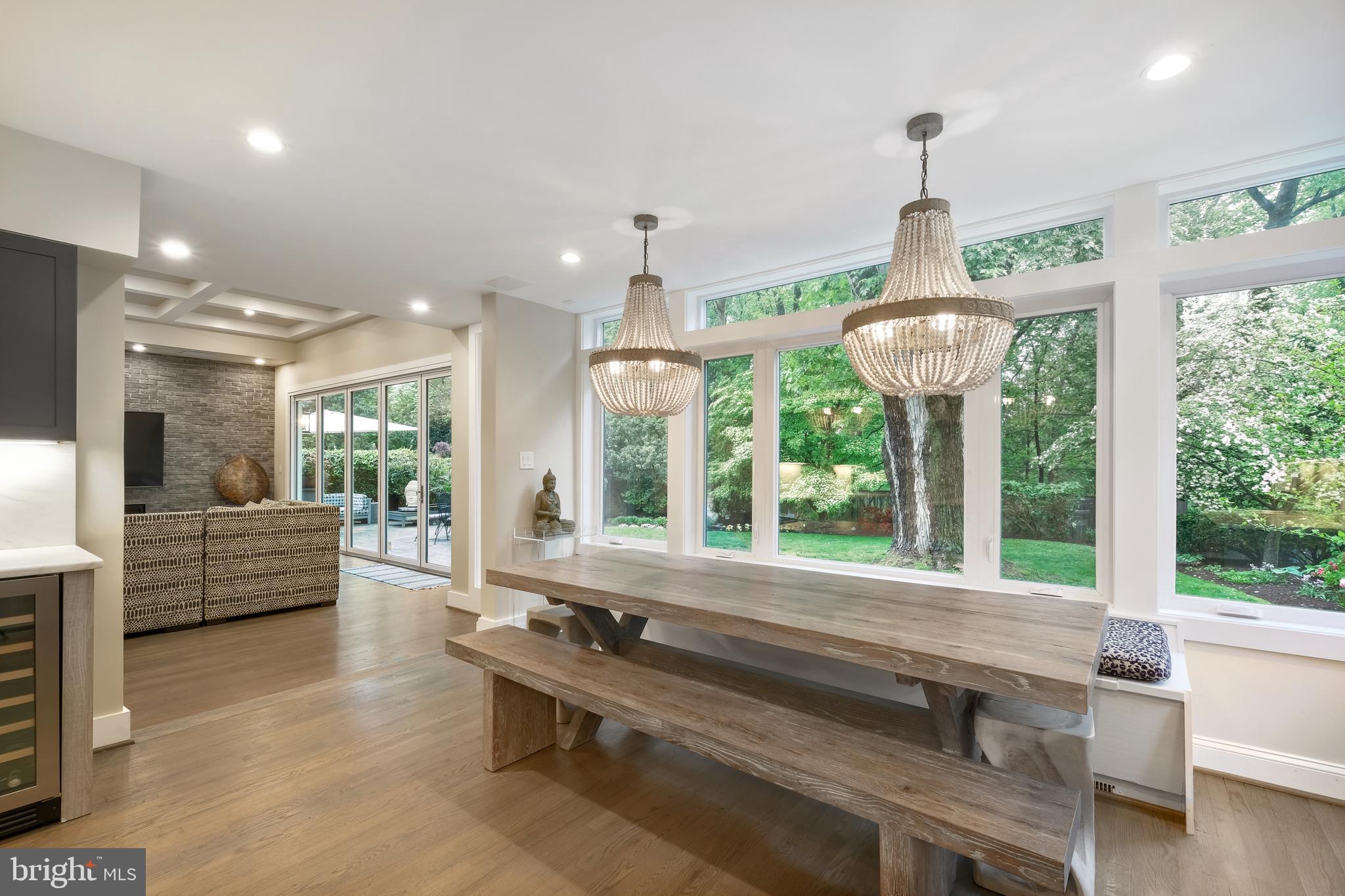 SPRING VALLEY - Residential