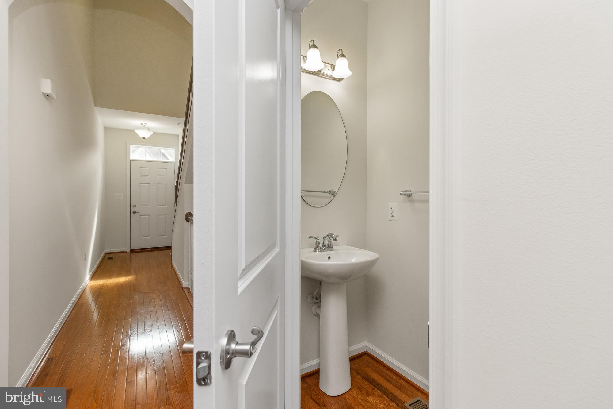 FALLSTON COMMONS - Residential