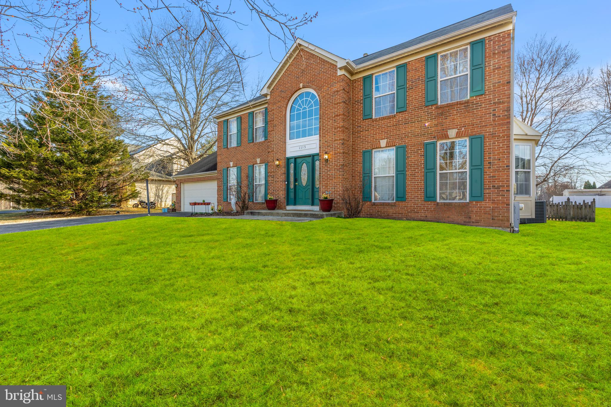 GROVEHURST - Residential
