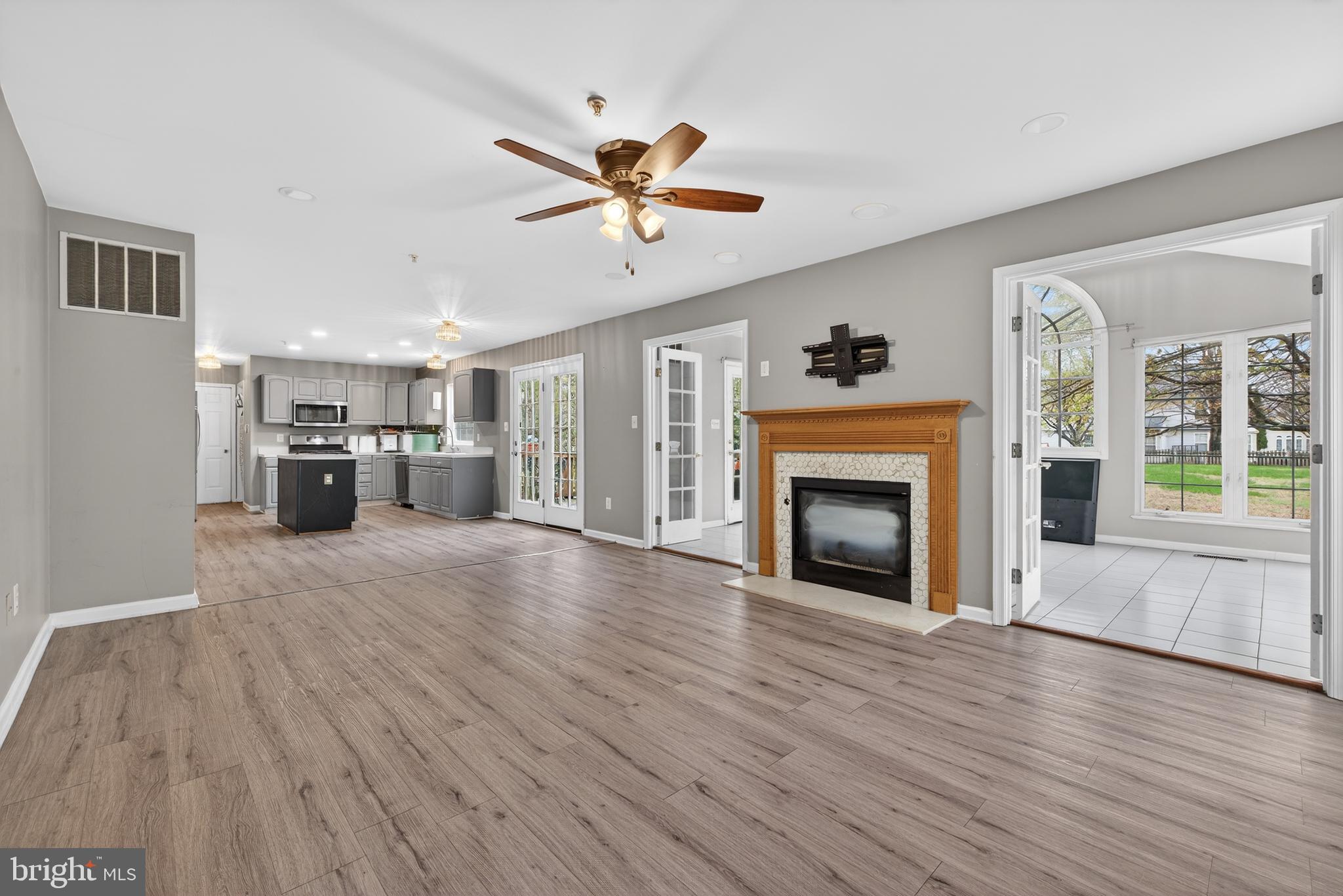 GROVEHURST - Residential