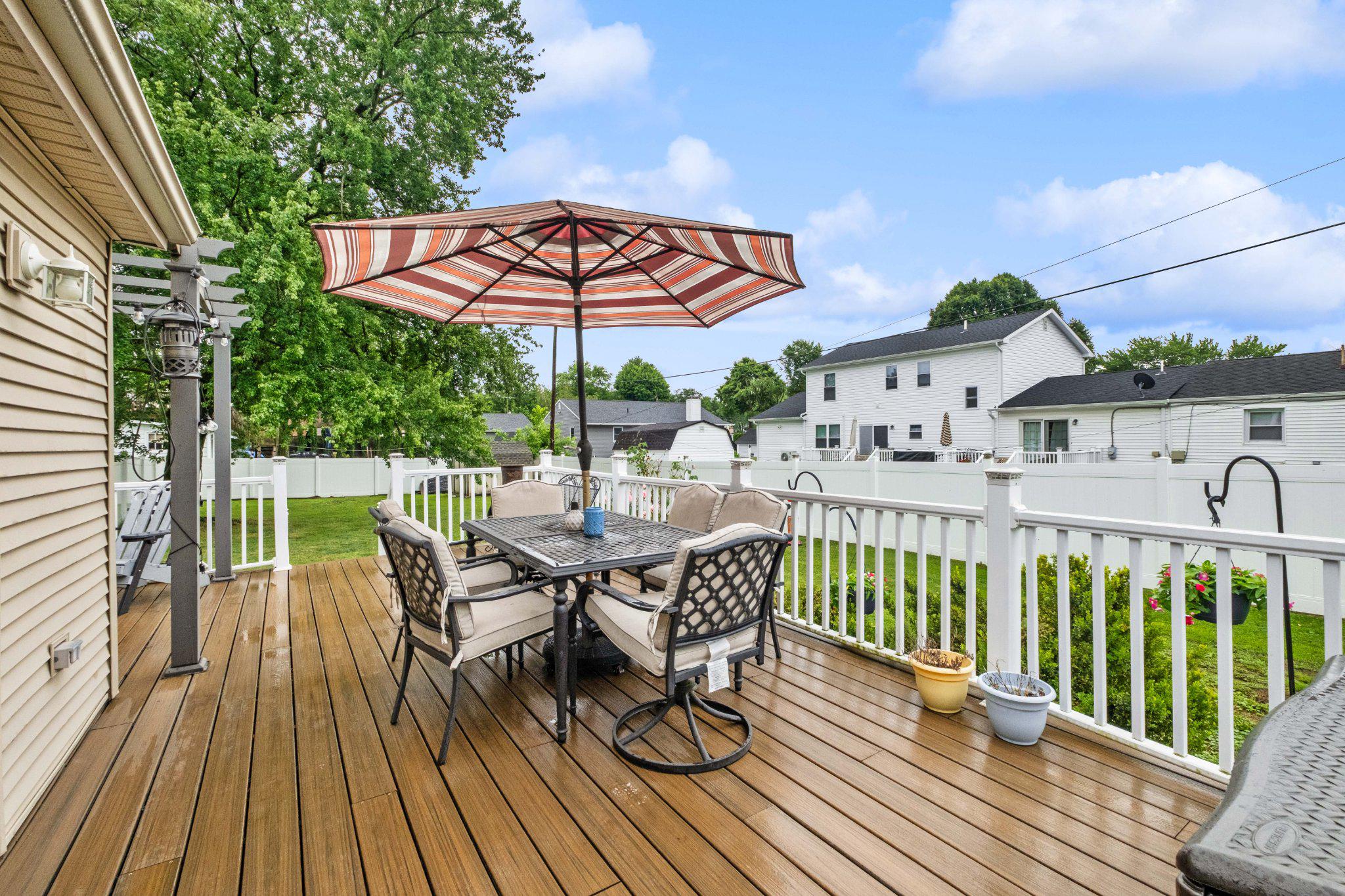 FEASTERVILLE HGTS - Residential