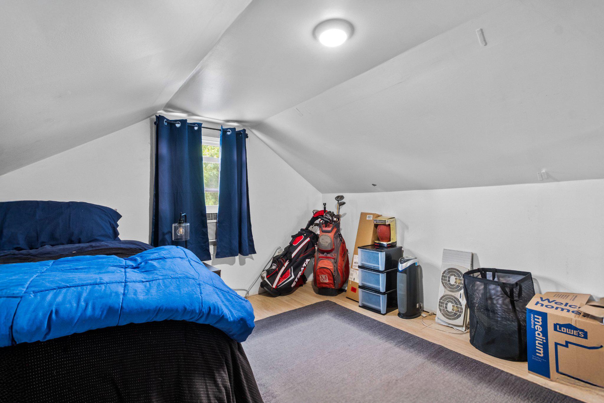FEASTERVILLE HGTS - Residential