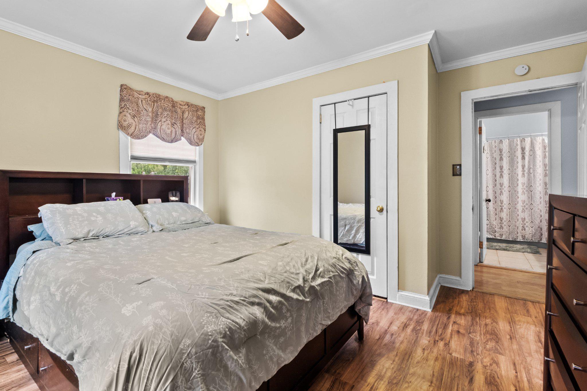 FEASTERVILLE HGTS - Residential