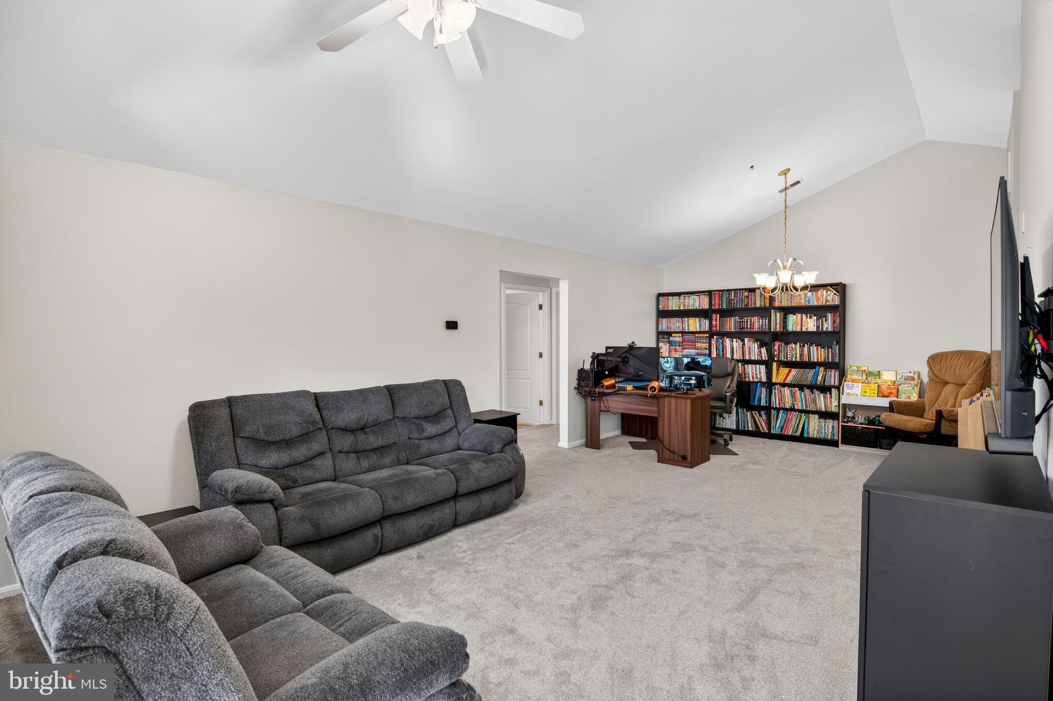 TAYLOR RIDGE - Residential