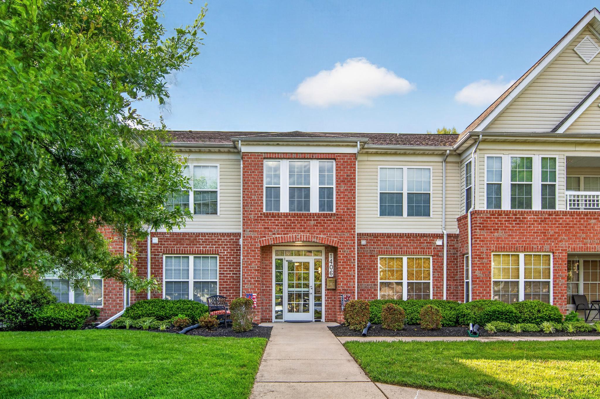 **Coming Soon! Expected on the market June 11th**
Welcome to this inviting penthouse condo in the desirable Taylor Ridge community! Offering 1,350 square feet of thoughtfully designed living space, this home features one of the largest floor plans in the neighborhood.
Step inside to discover an open-concept layout that seamlessly connects the living and dining areas, creating the perfect space for entertaining or relaxing at home. New carpet (2025) was installed over luxury vinyl plank flooring (2024), giving you the flexibility to enjoy either option!
The kitchen offers ample counter and cabinet space, a pantry, gas cooking, and a sunny breakfast nook surrounded by windows that fill the room with natural light. The spacious living room features vaulted ceilings and provides plenty of room for multiple seating areas or flexible use of the space.
The generous primary suite includes a walk-in closet and a private en-suite bathroom with a large walk-in shower and sliding glass doors. A second spacious bedroom and full hall bathroom with a jetted tub/shower combination provide comfort and convenience for family or guests.
Need extra space? The versatile bonus room/den can easily serve as a home office, playroom, fitness area, or hobby space to fit your needs! 
Enjoy an array of community amenities, including an outdoor swimming pool, fitness center, tennis courts, and a party room for gatherings and special events. The association handles common area maintenance, snow removal, and trash service, allowing for easy, low-maintenance living.
Don't miss this opportunity to make this spacious penthouse condo your next home!