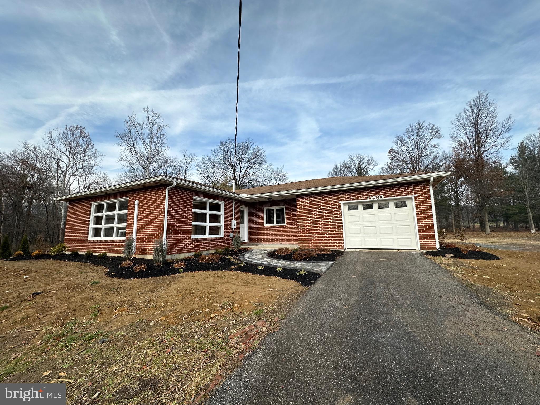 ROXBURY/LURGAN TWP - Residential Lease