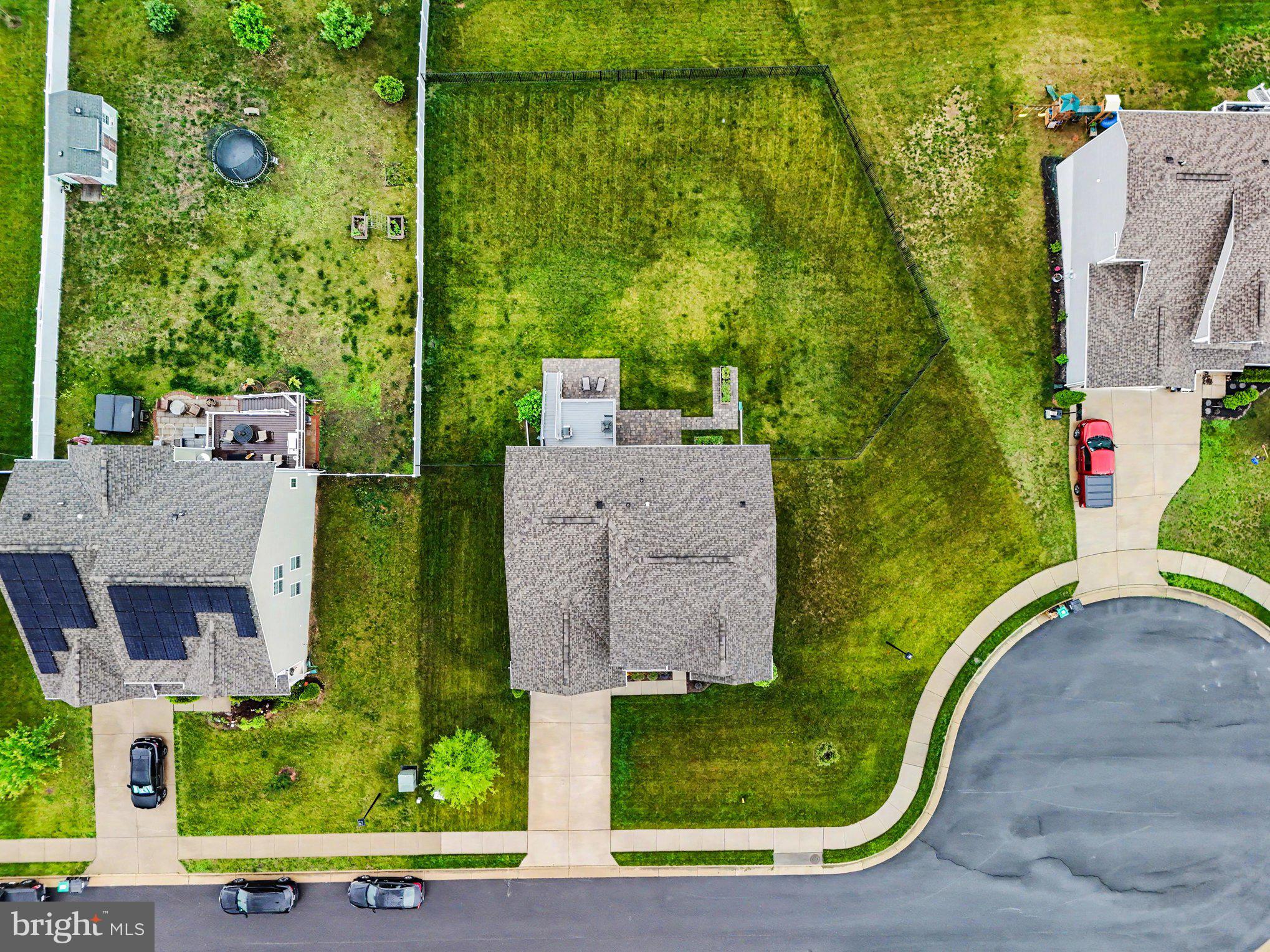 SHELTON WOODS - Residential
