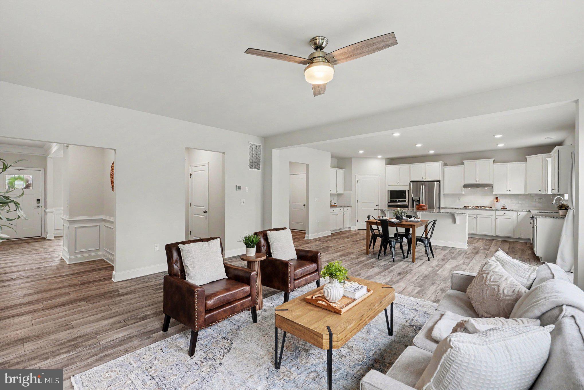 SHELTON WOODS - Residential