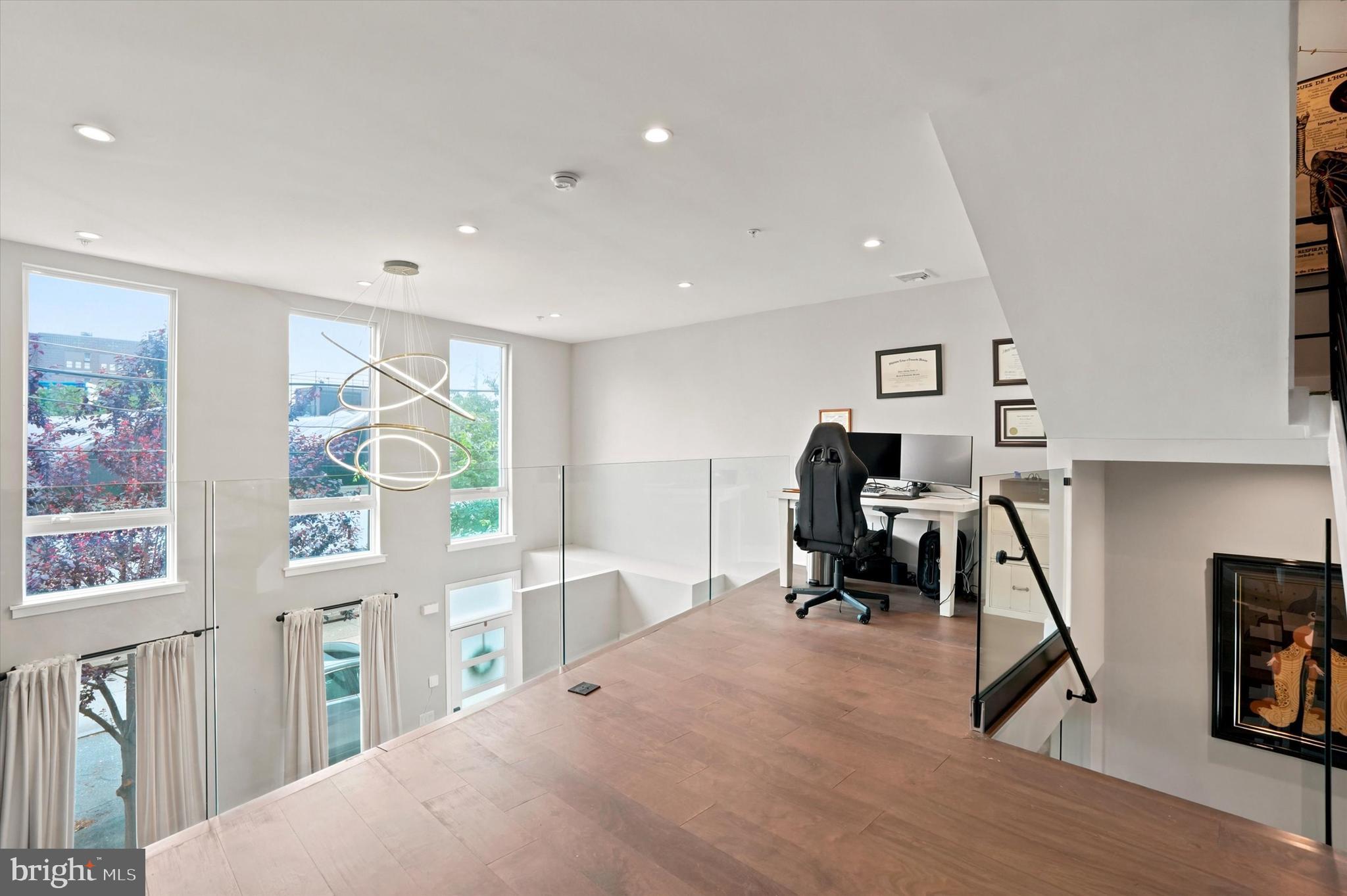 BELLA VISTA - Residential