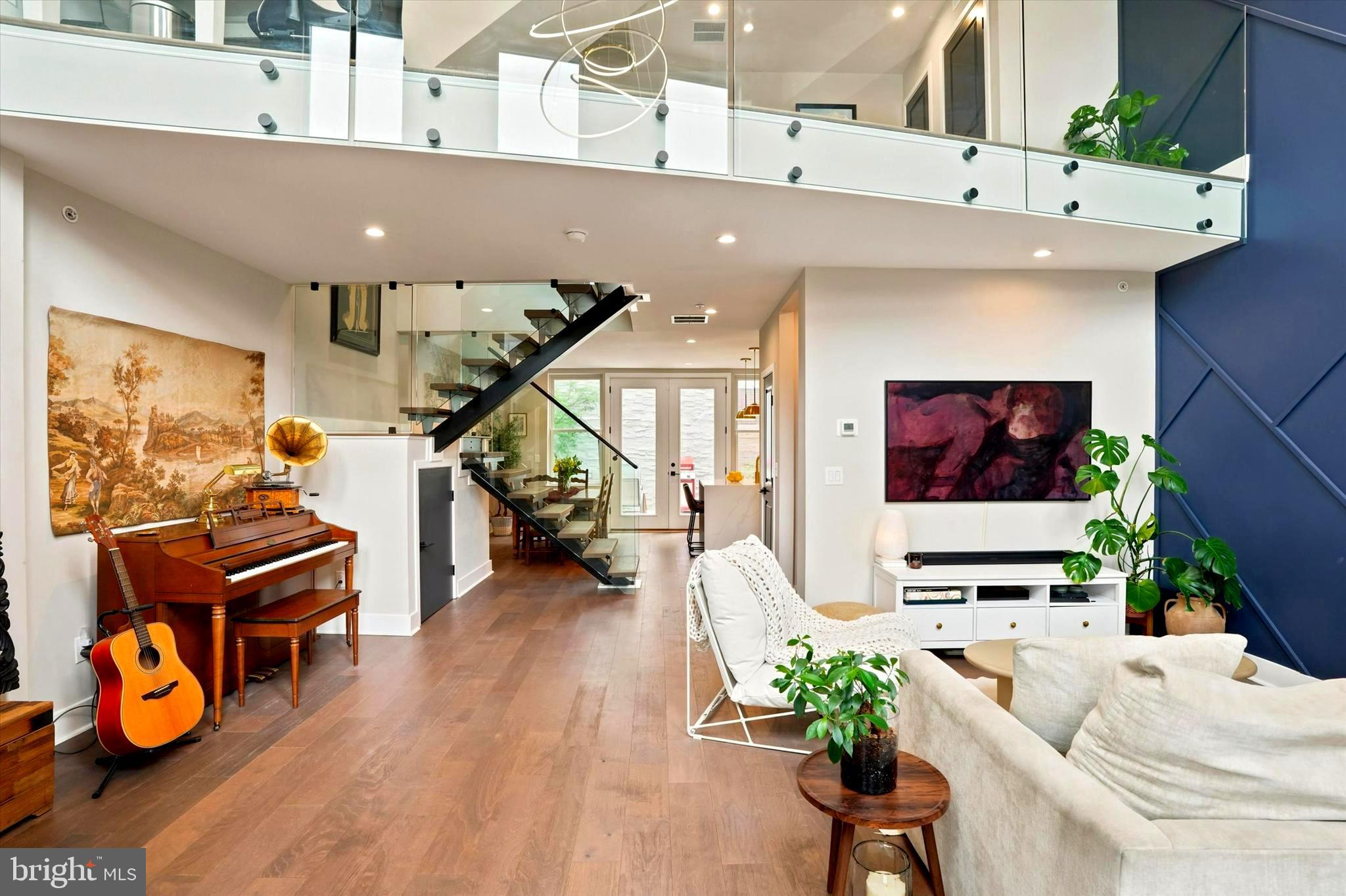 BELLA VISTA - Residential
