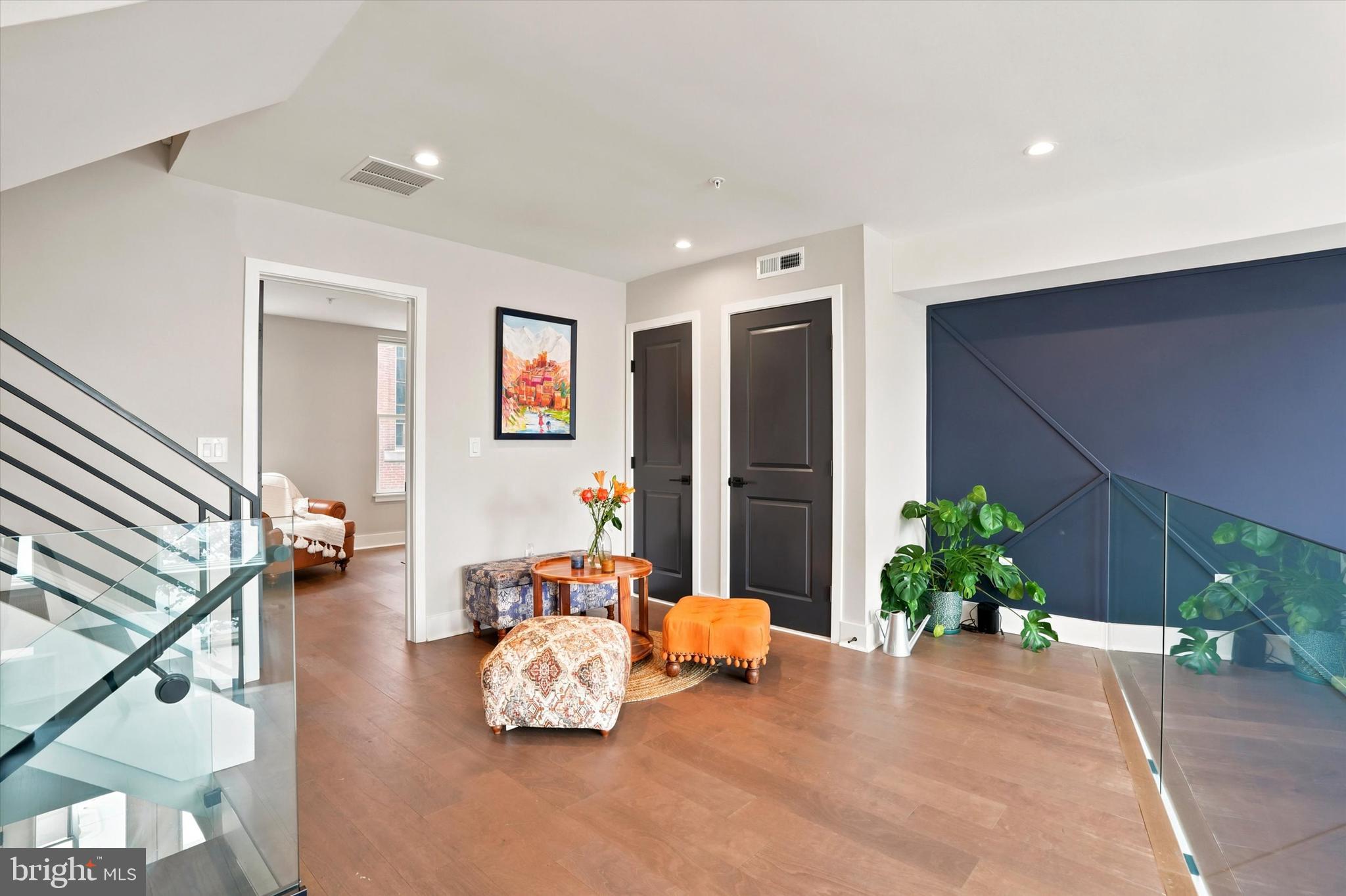 BELLA VISTA - Residential
