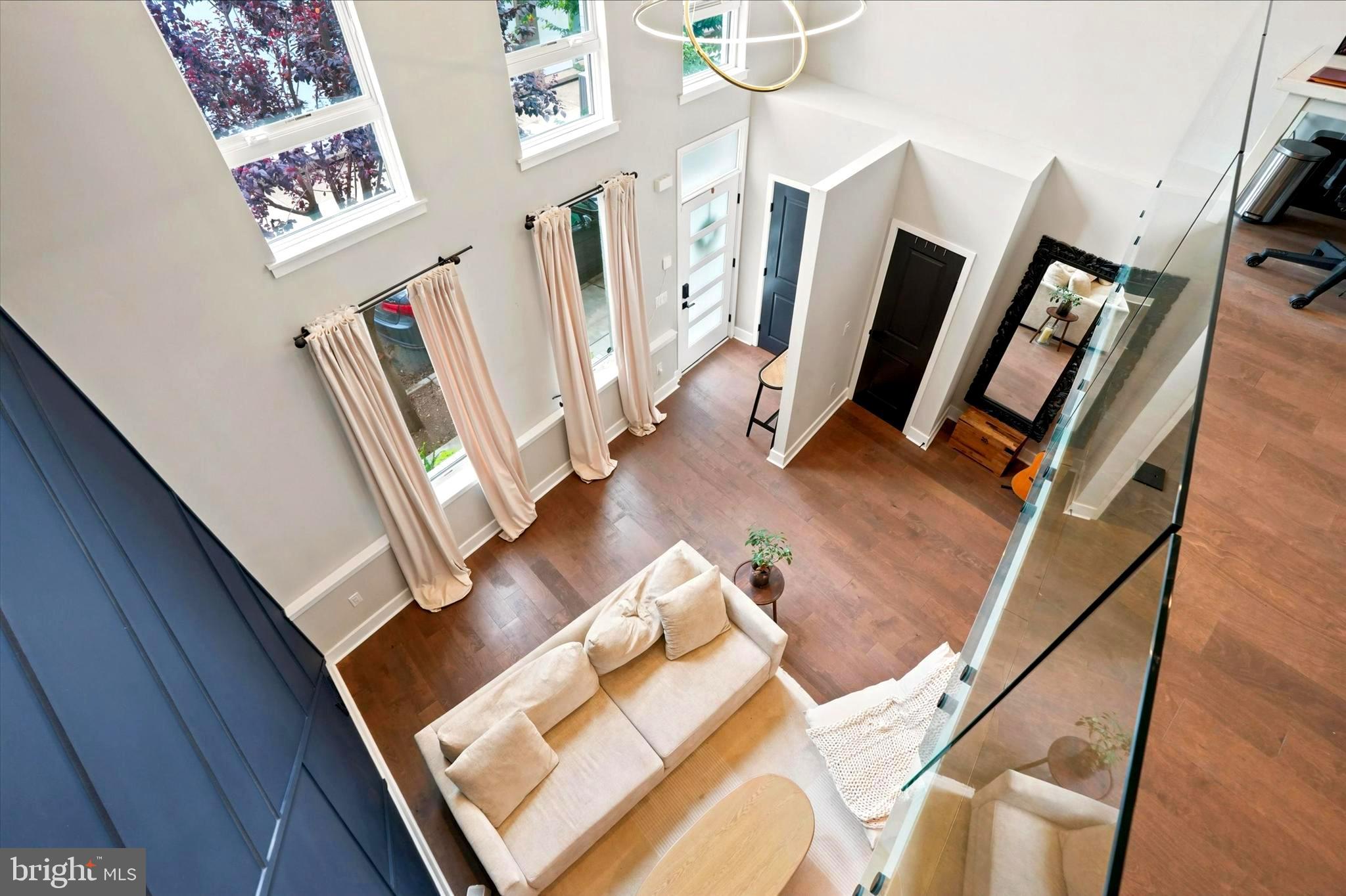 BELLA VISTA - Residential